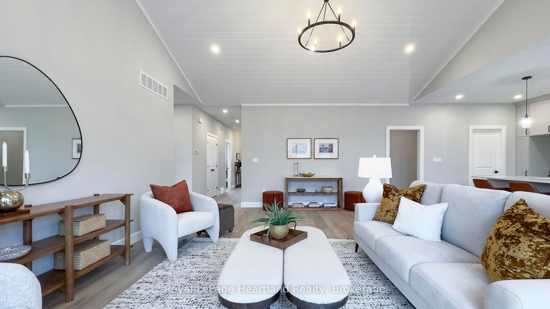 455 Woodridge Drive Property Photo 13