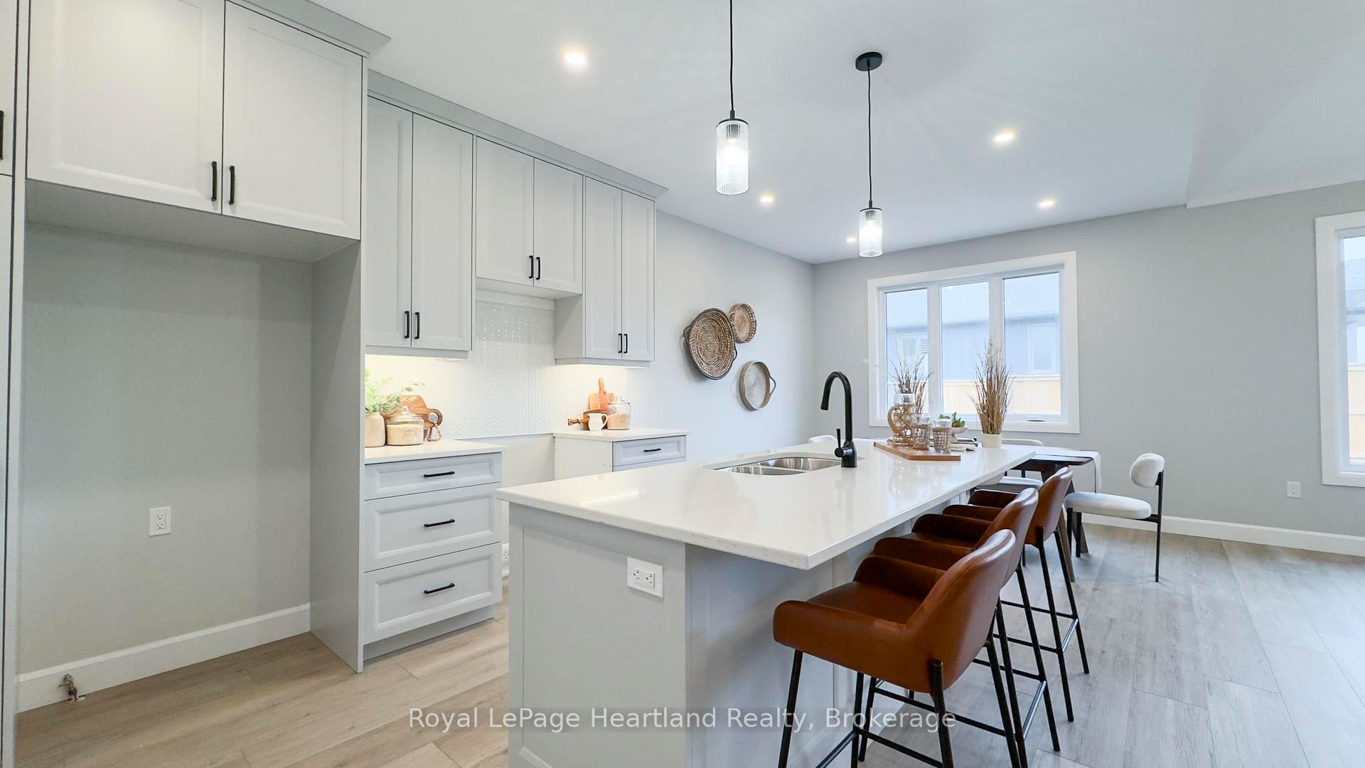 455 Woodridge Drive Property Photo 20