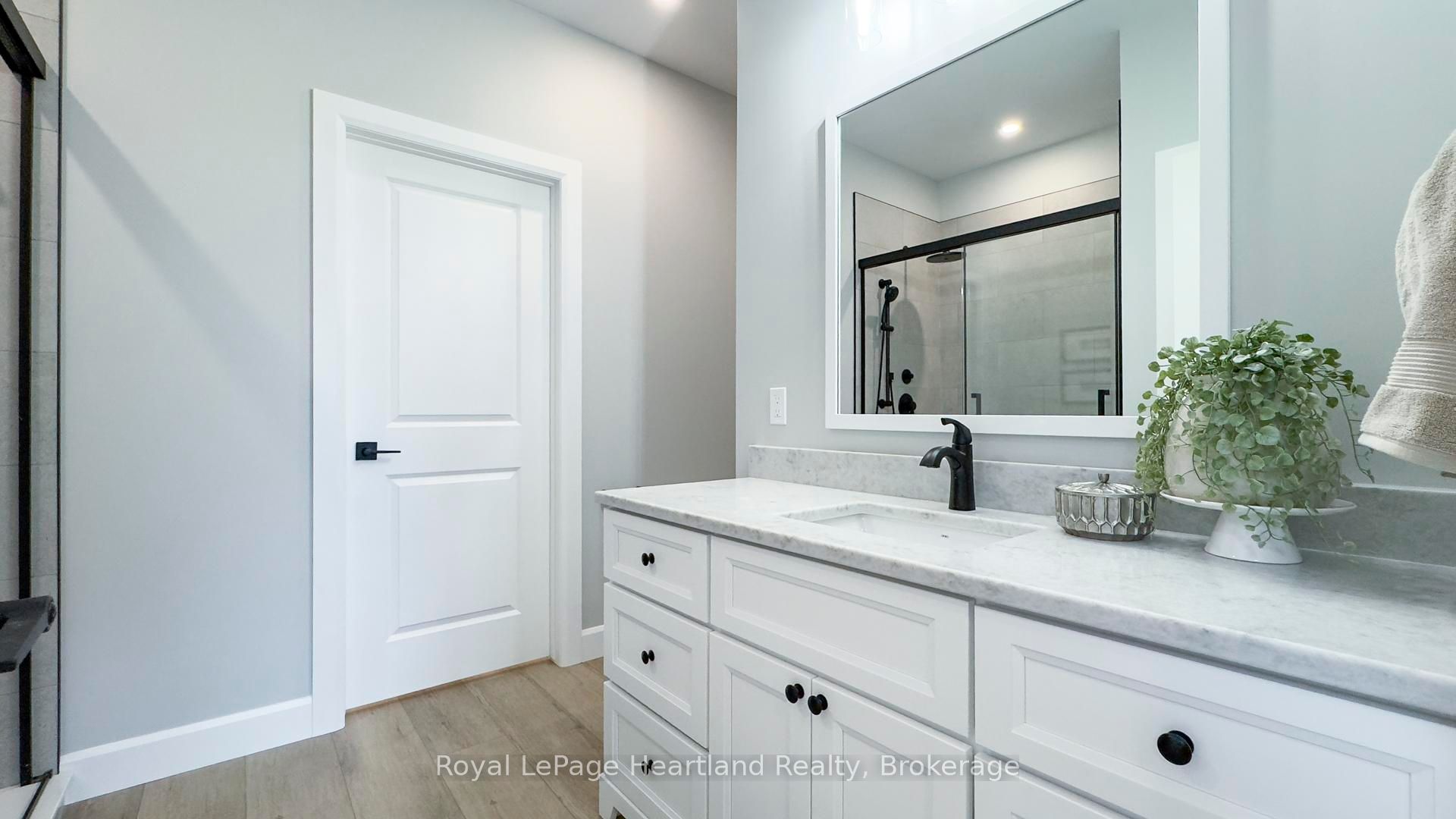 455 Woodridge Drive Property Photo 28