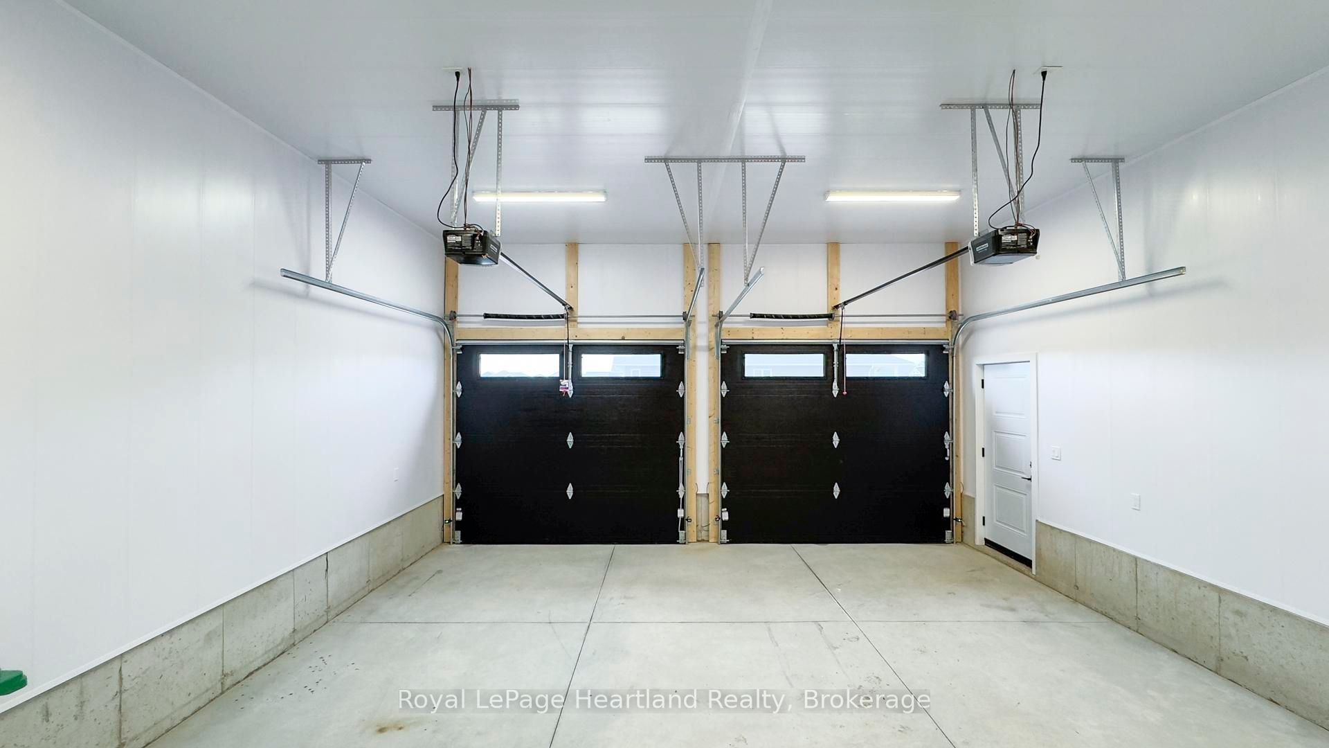 455 Woodridge Drive Property Photo 30