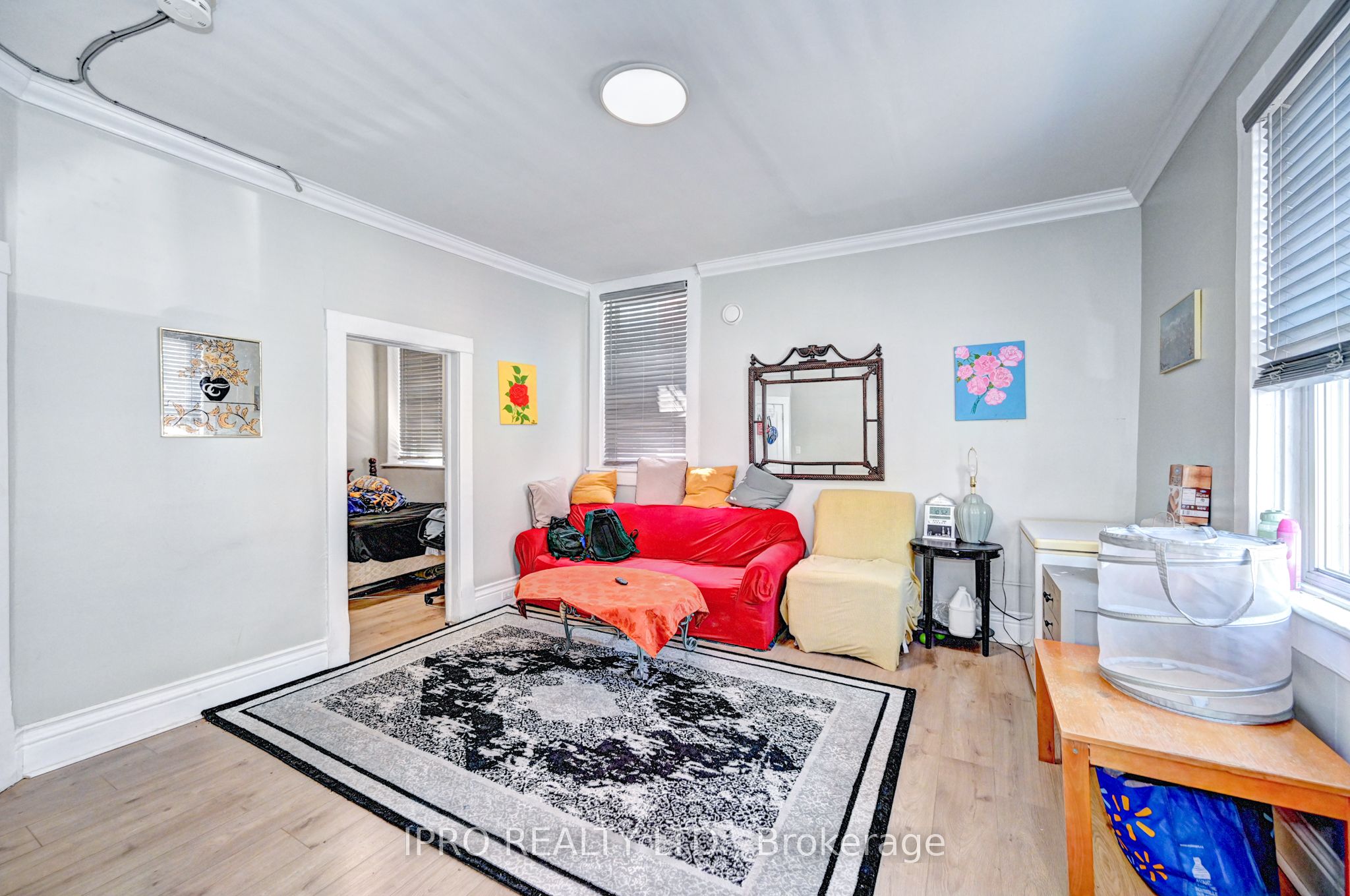 15 Ainslie Street N Property Photo 30