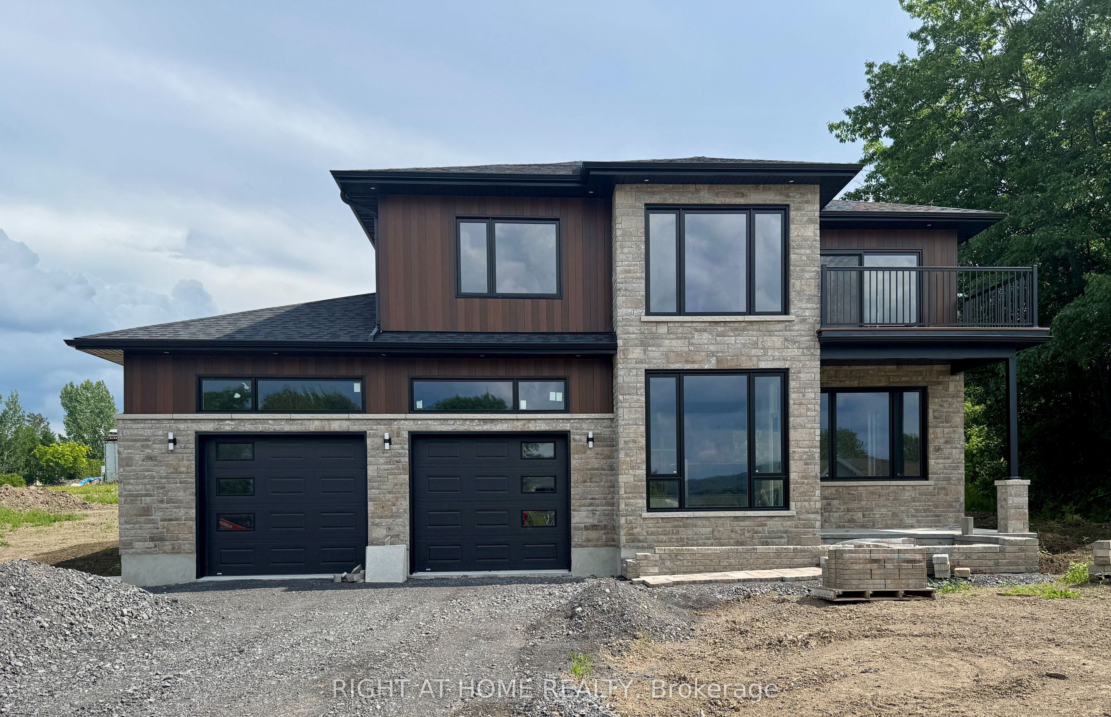 170 Gascon Street Property Photo 1