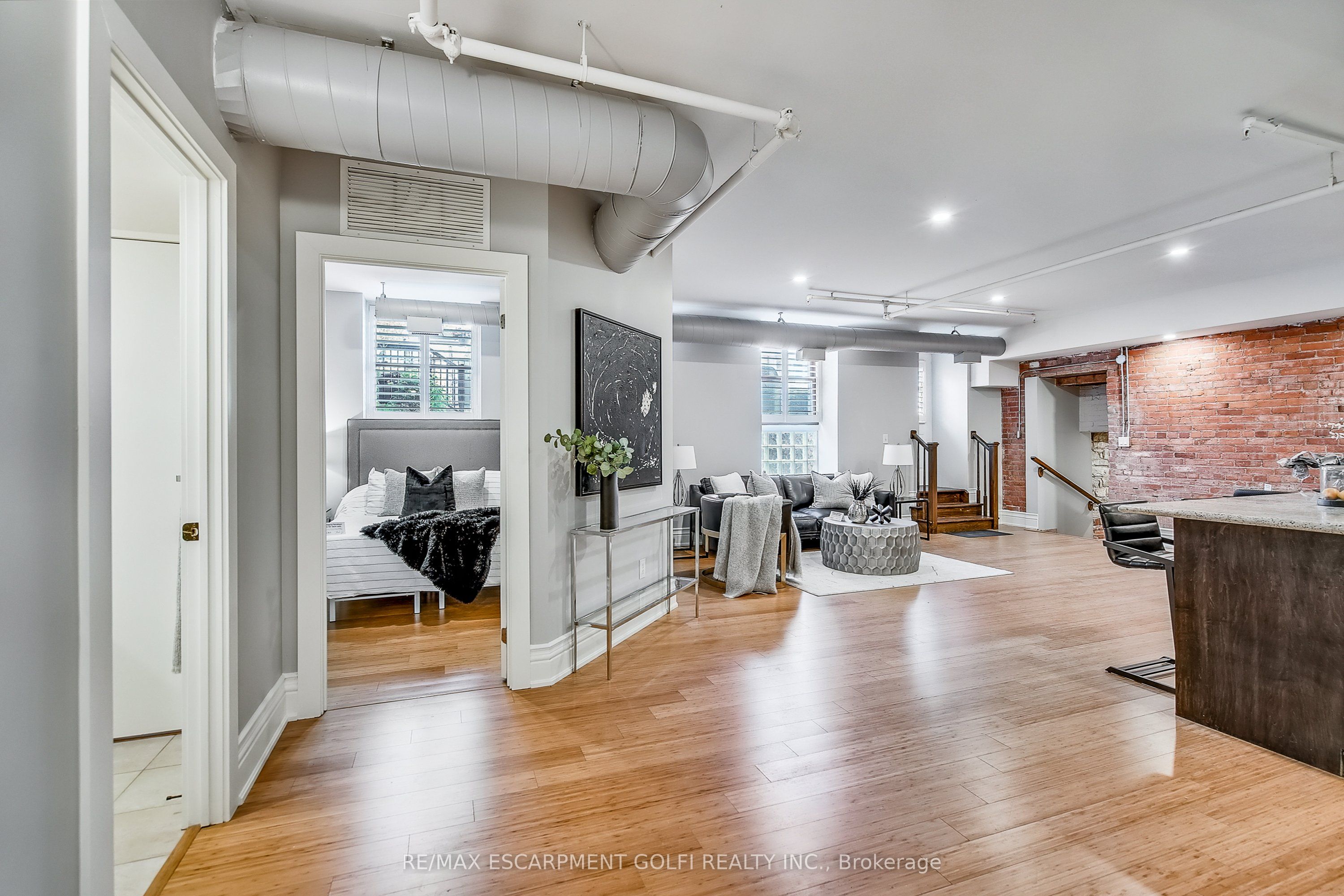 200 Stinson Street 101 Property Photo 2