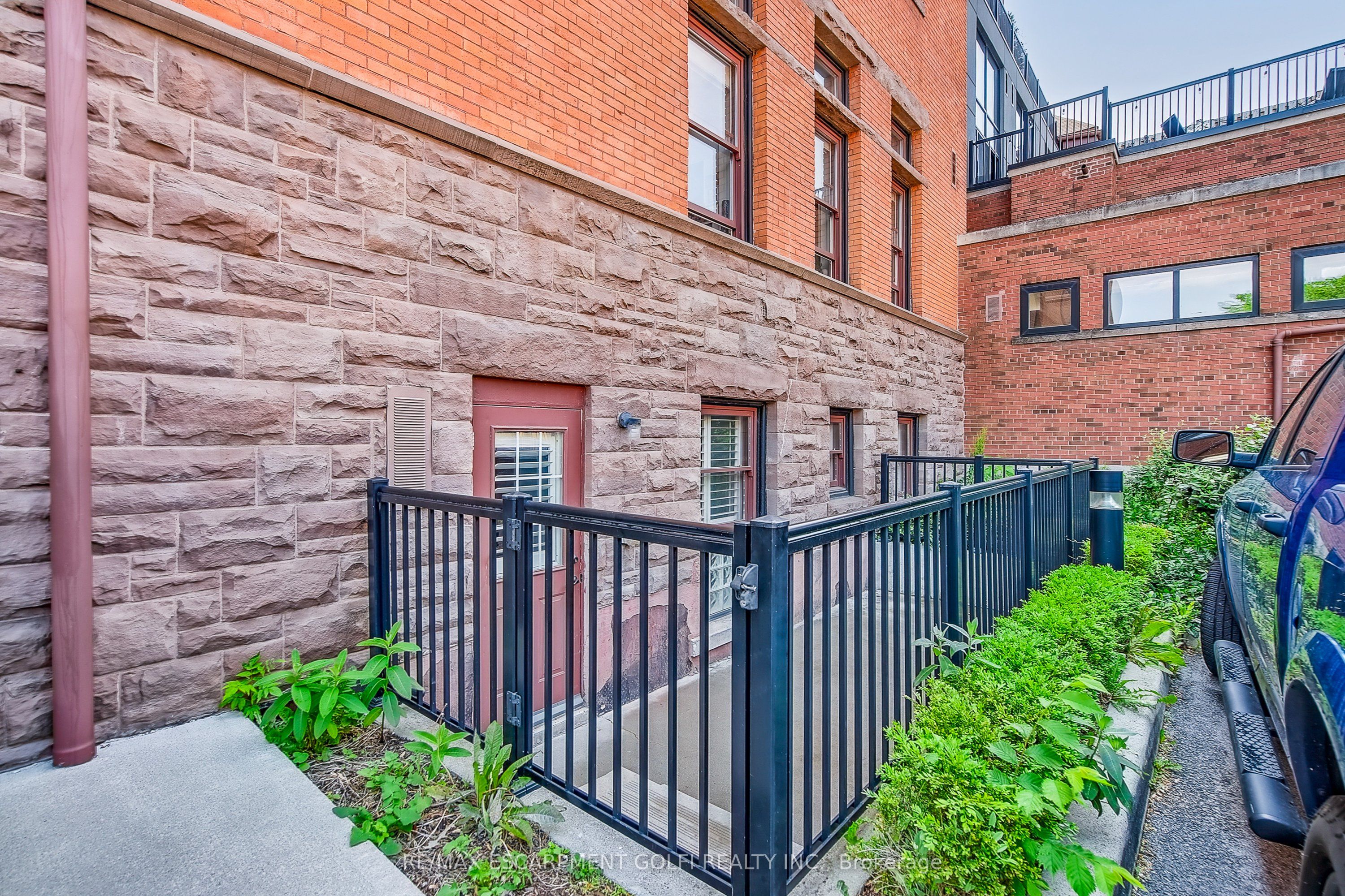 200 Stinson Street 101 Property Photo 23