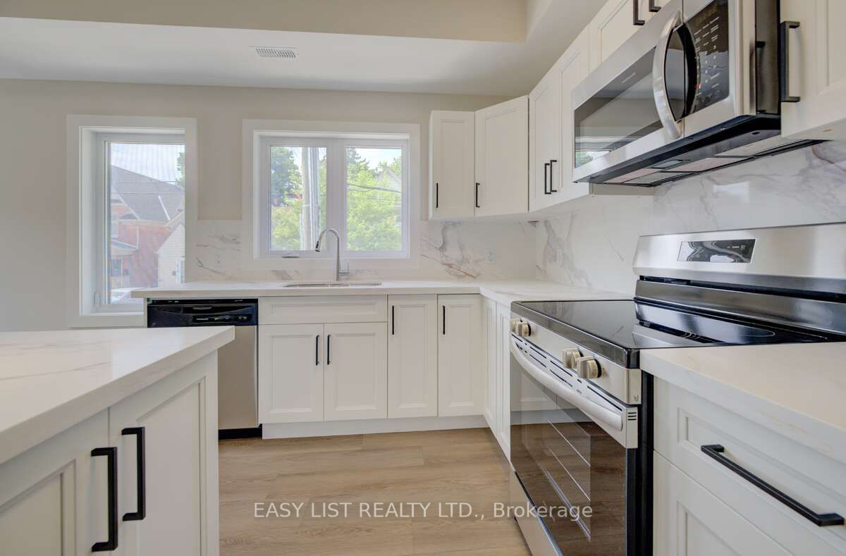 17 Peter Street 4 Property Photo 1