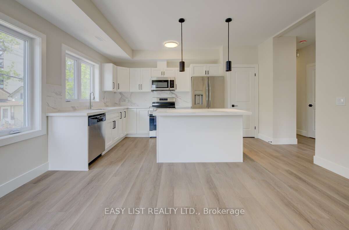 17 Peter Street 4 Property Photo 6