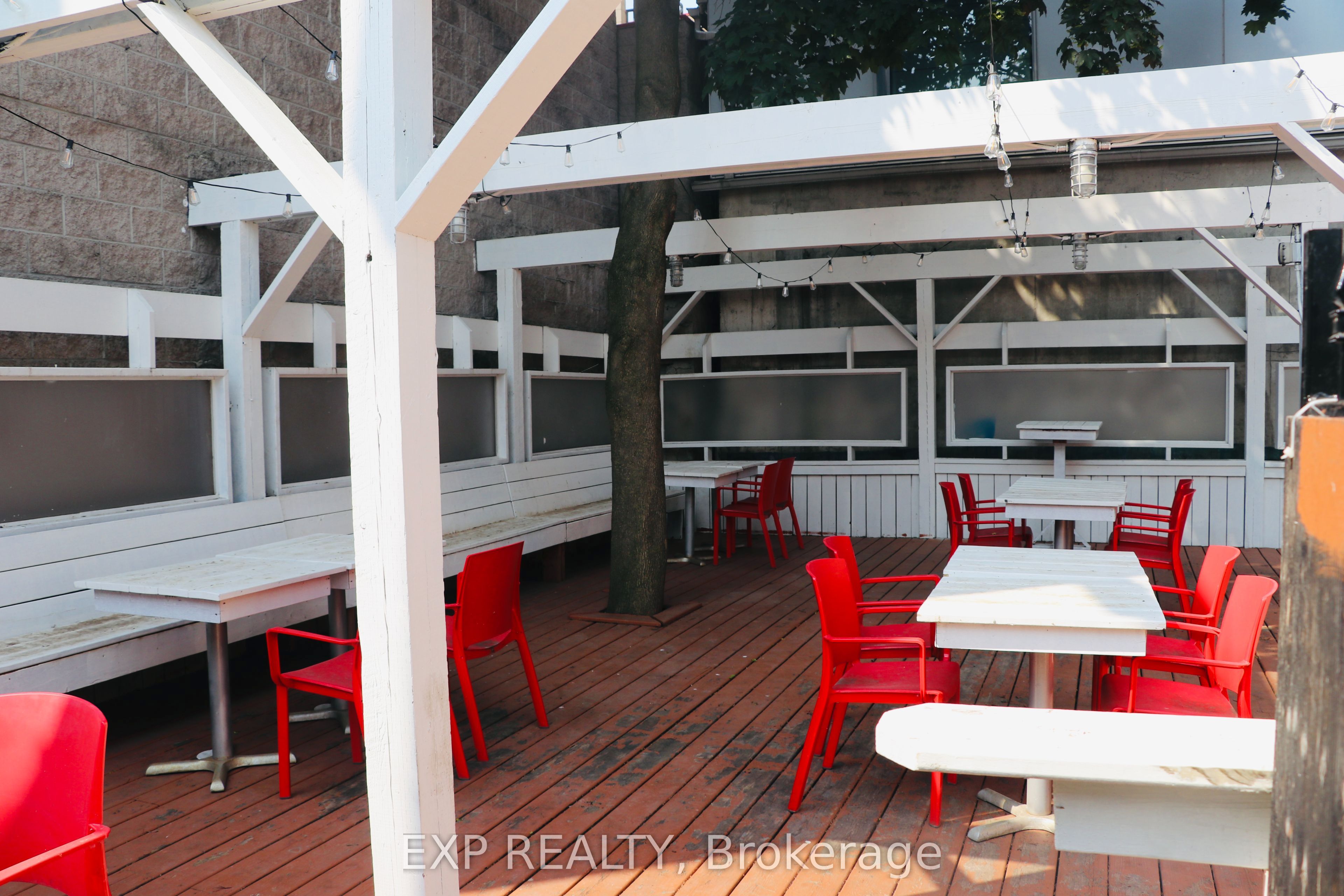 108 Murray Street Property Photo 10