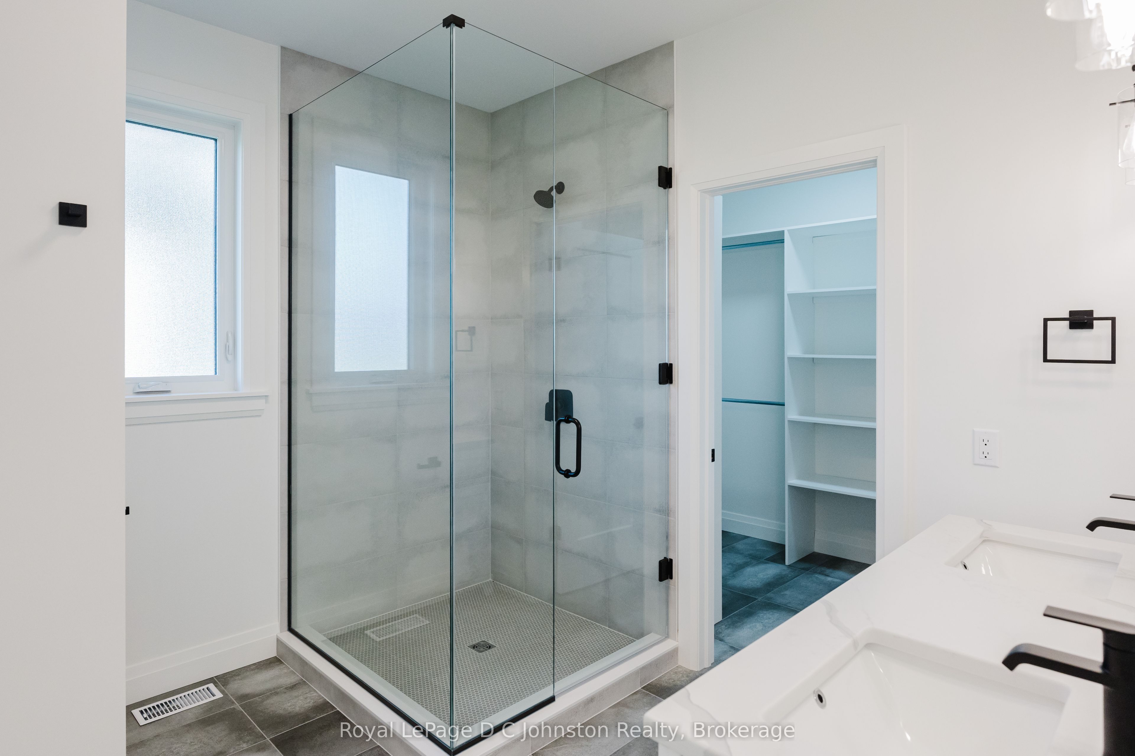 546 Algonquin Trail Property Photo 10