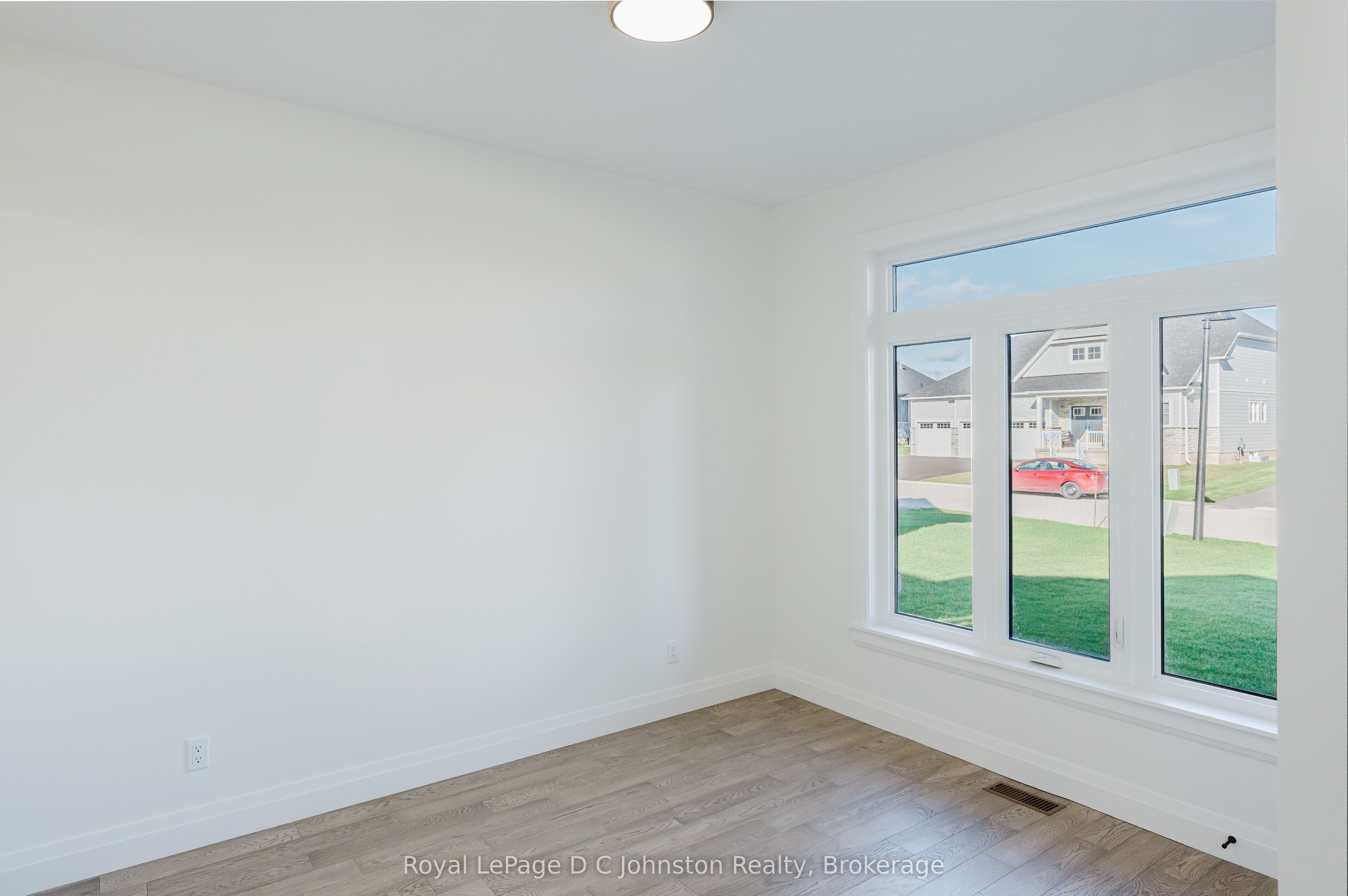 546 Algonquin Trail Property Photo 13