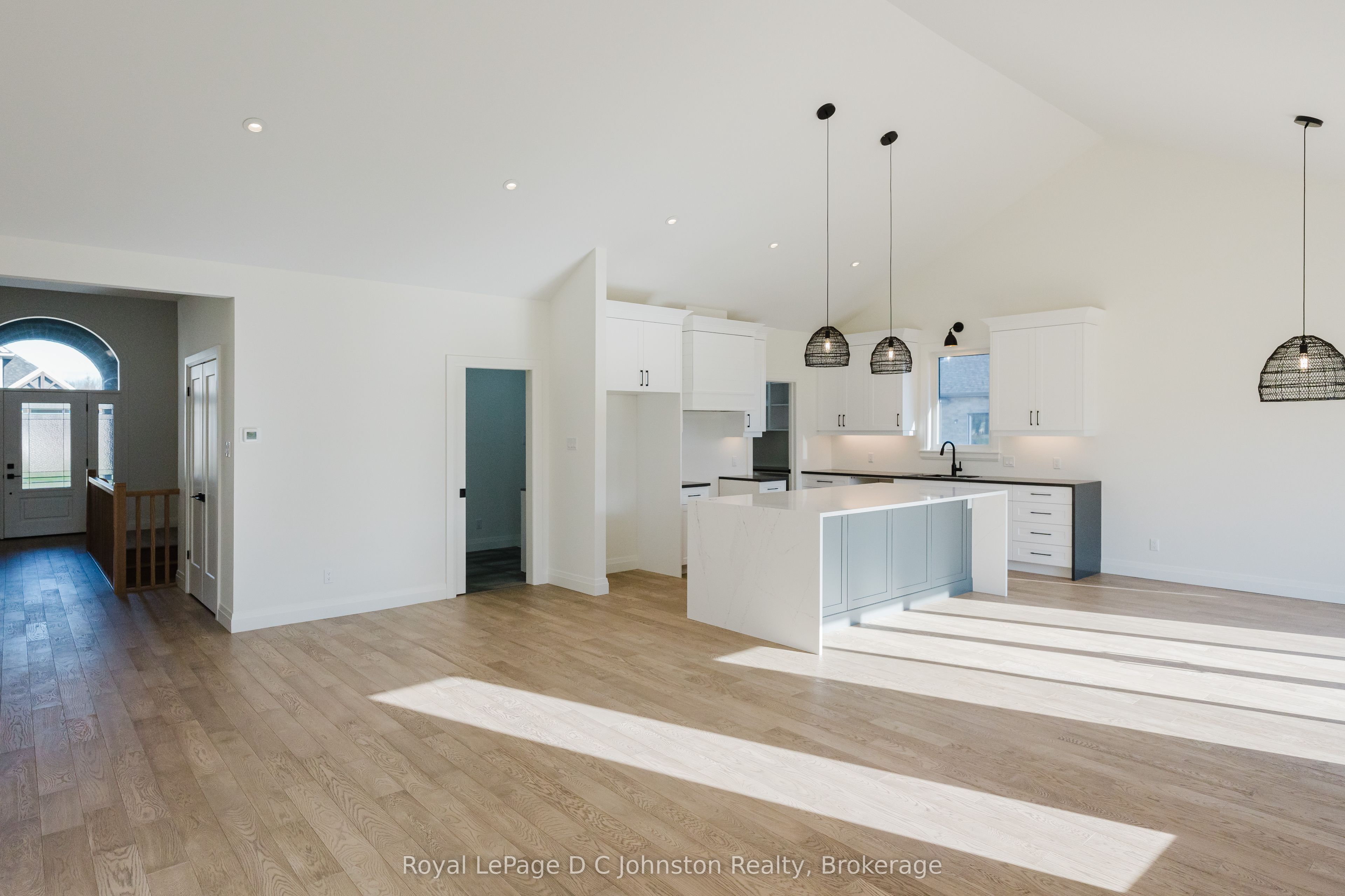 546 Algonquin Trail Property Photo 20