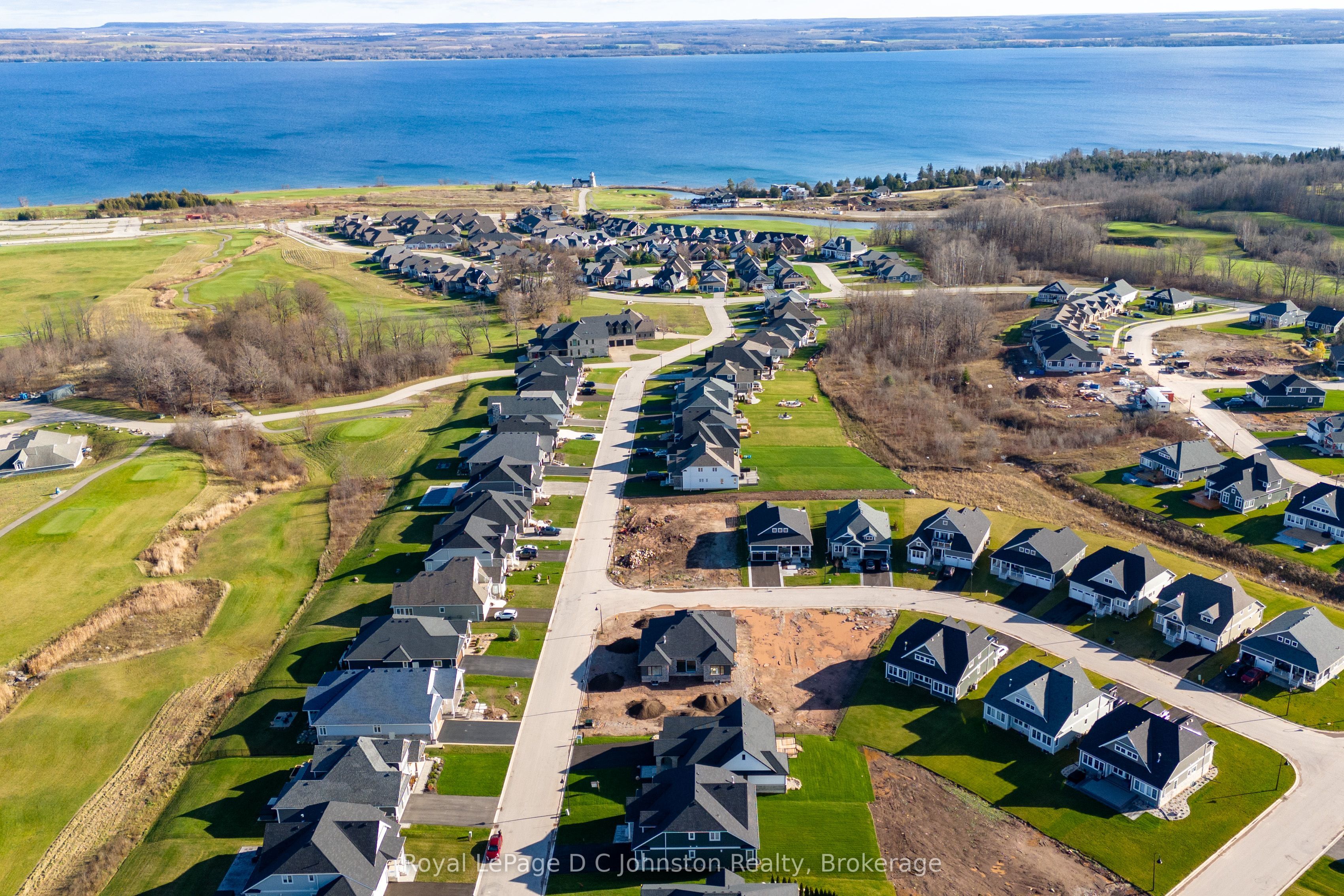 546 Algonquin Trail Property Photo 28