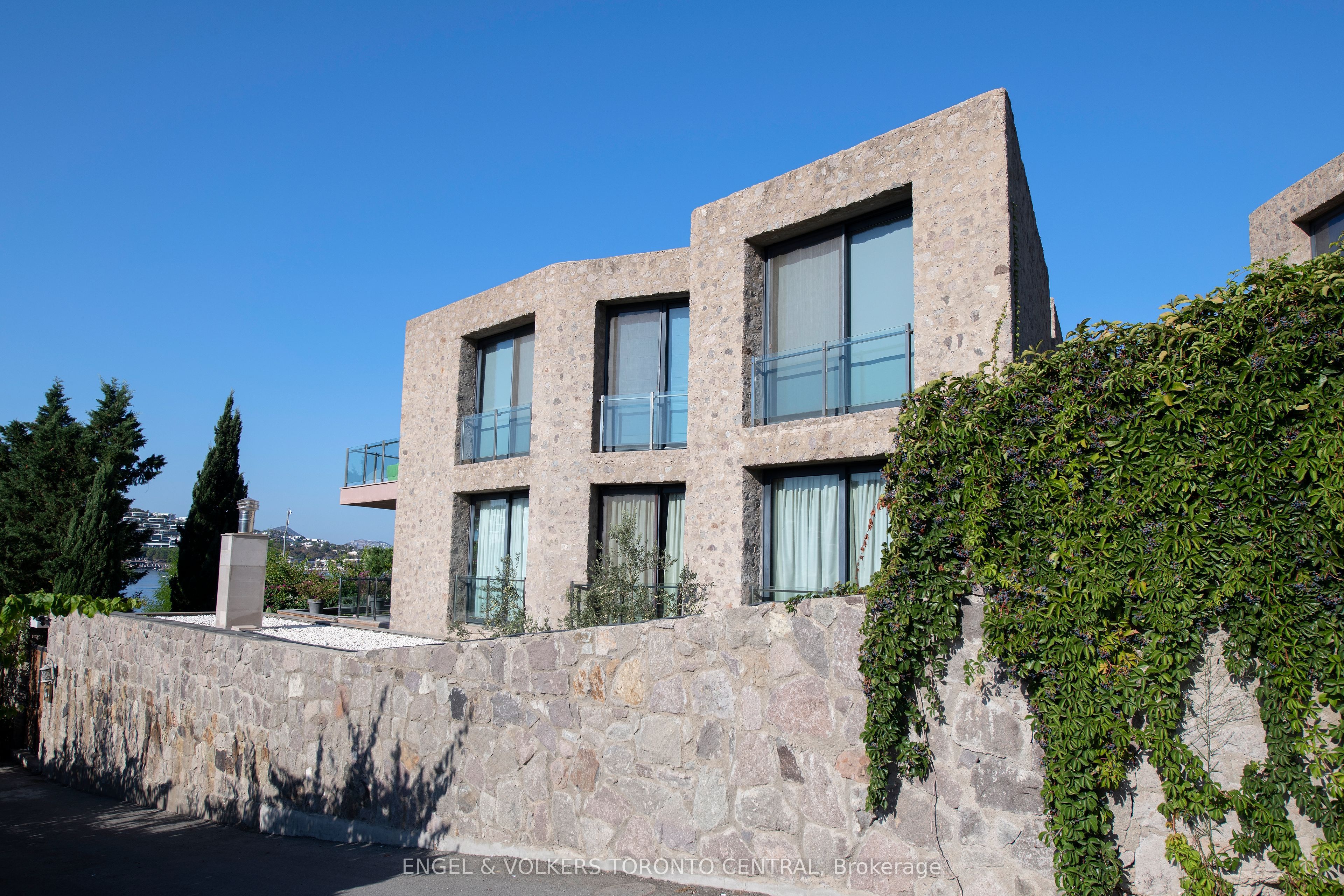 #terrace Suite - 0 Tiklicik Bay Property Photo 1