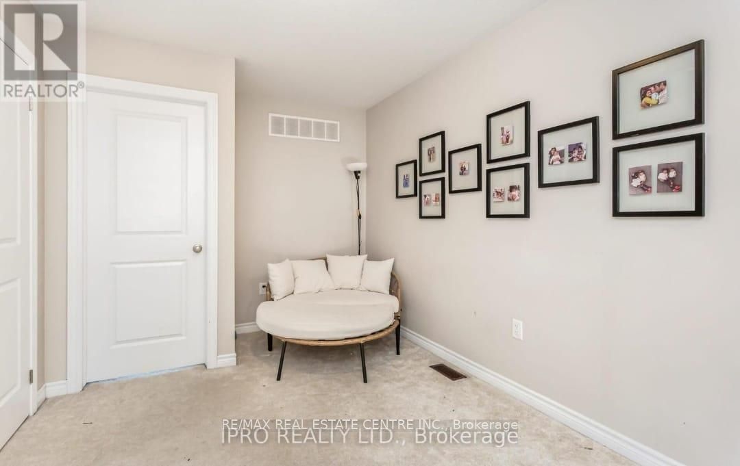 324 Equestrian Way 78 Property Photo 11