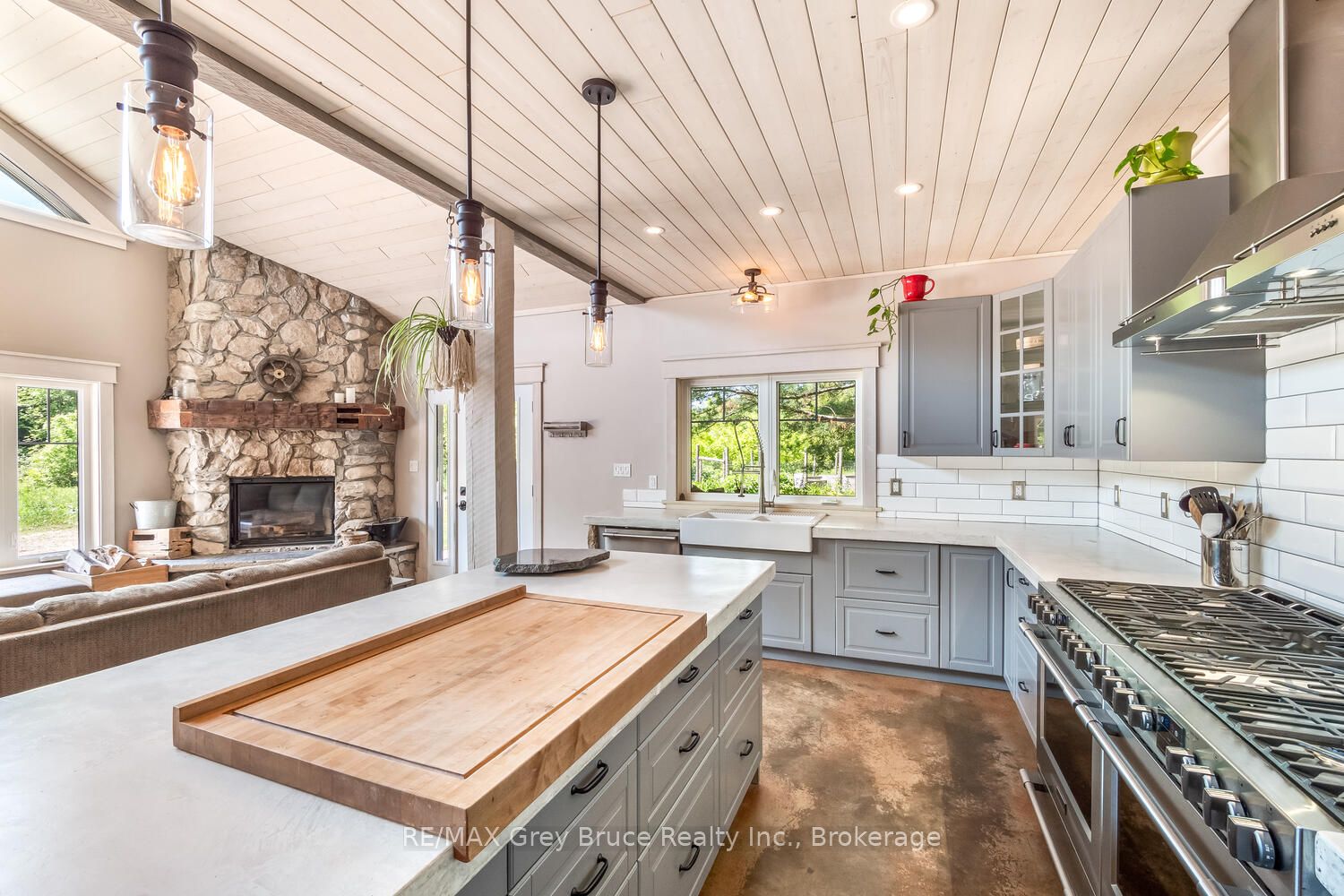 62 Cape Hurd Road Property Photo 12