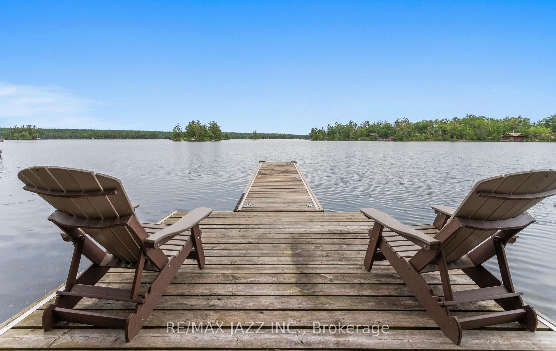 341 Elbow Point Road Property Photo 1