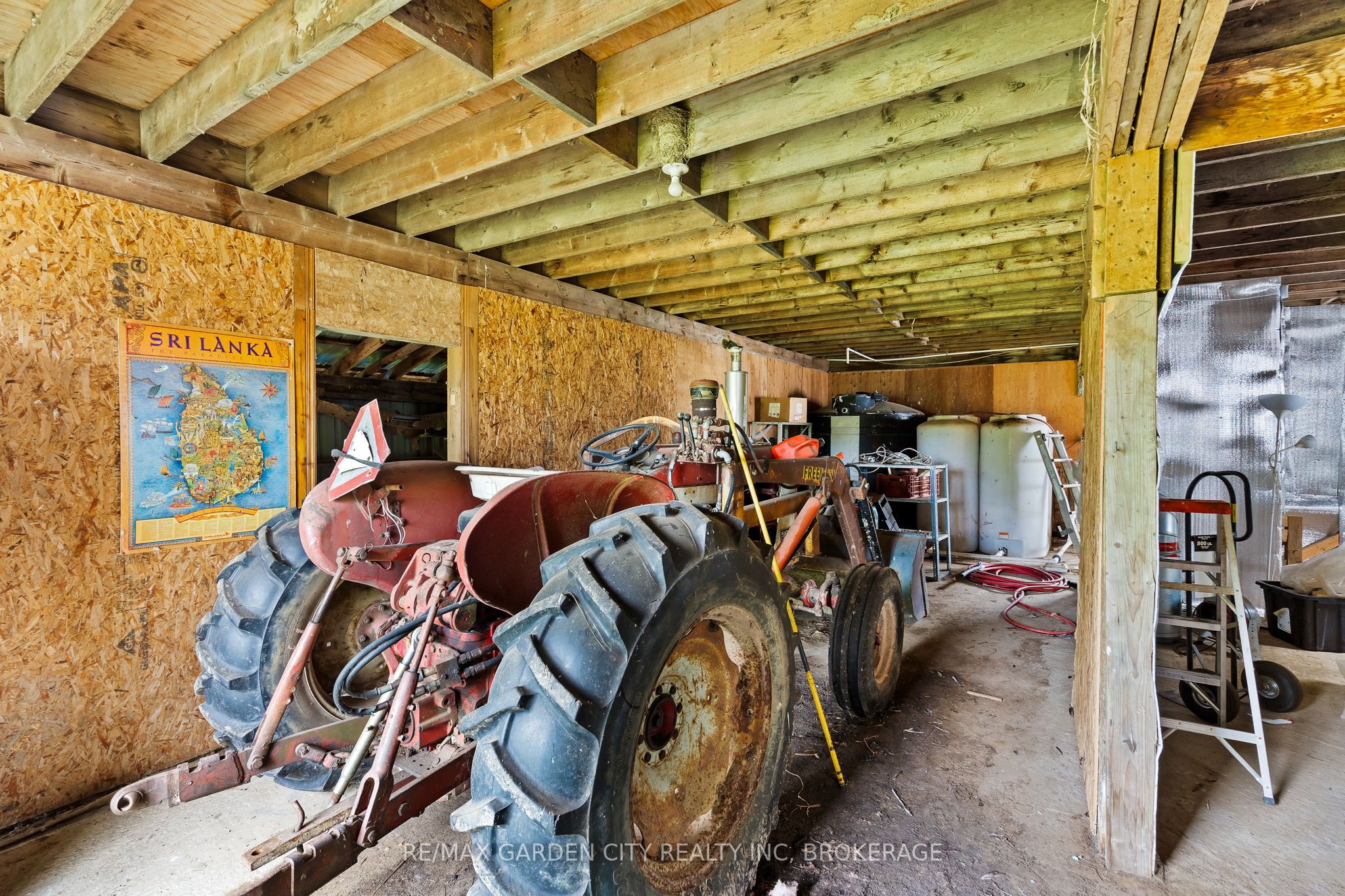 53825 Zion Road Property Photo 5