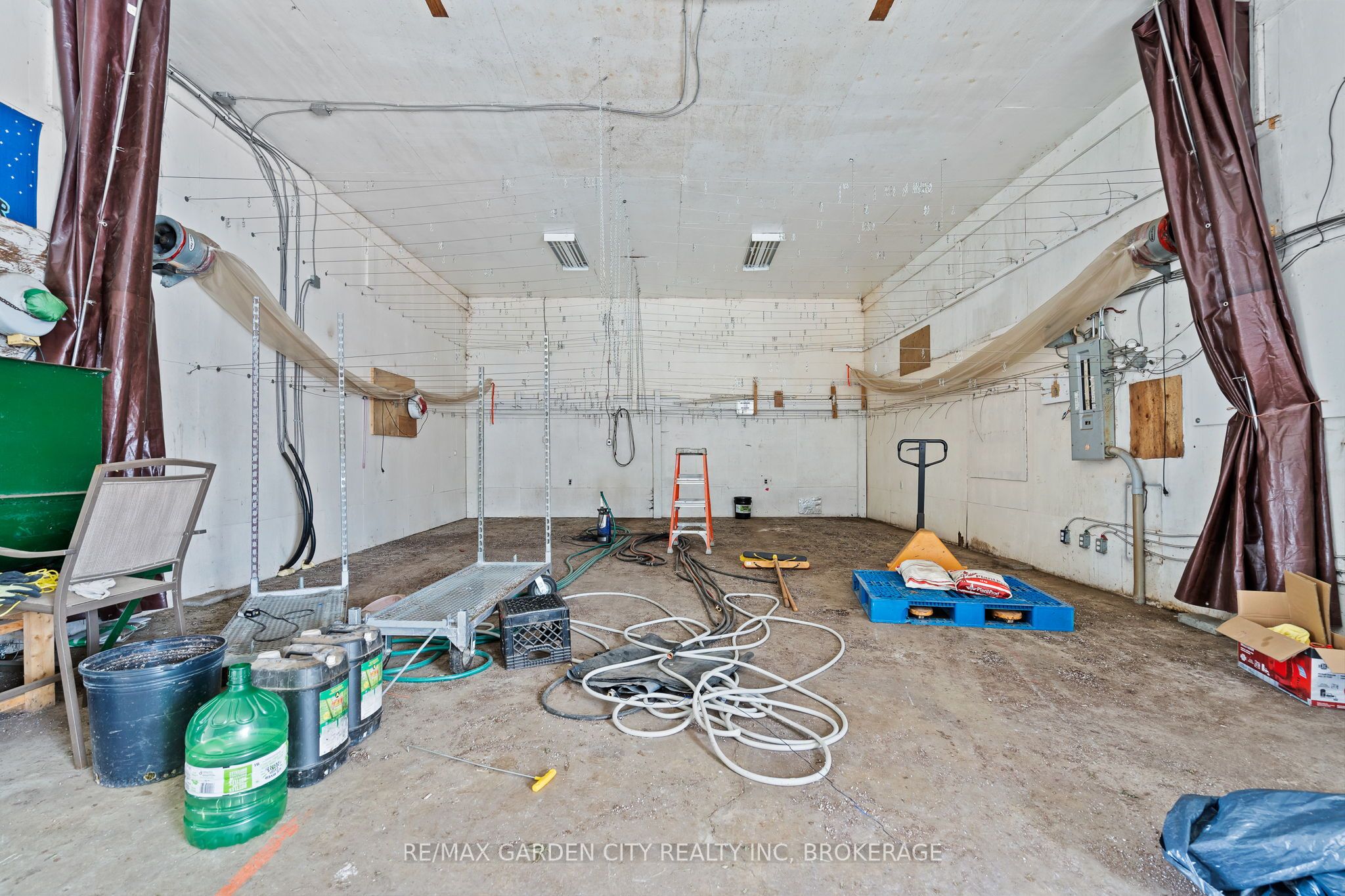 53825 Zion Road Property Photo 14