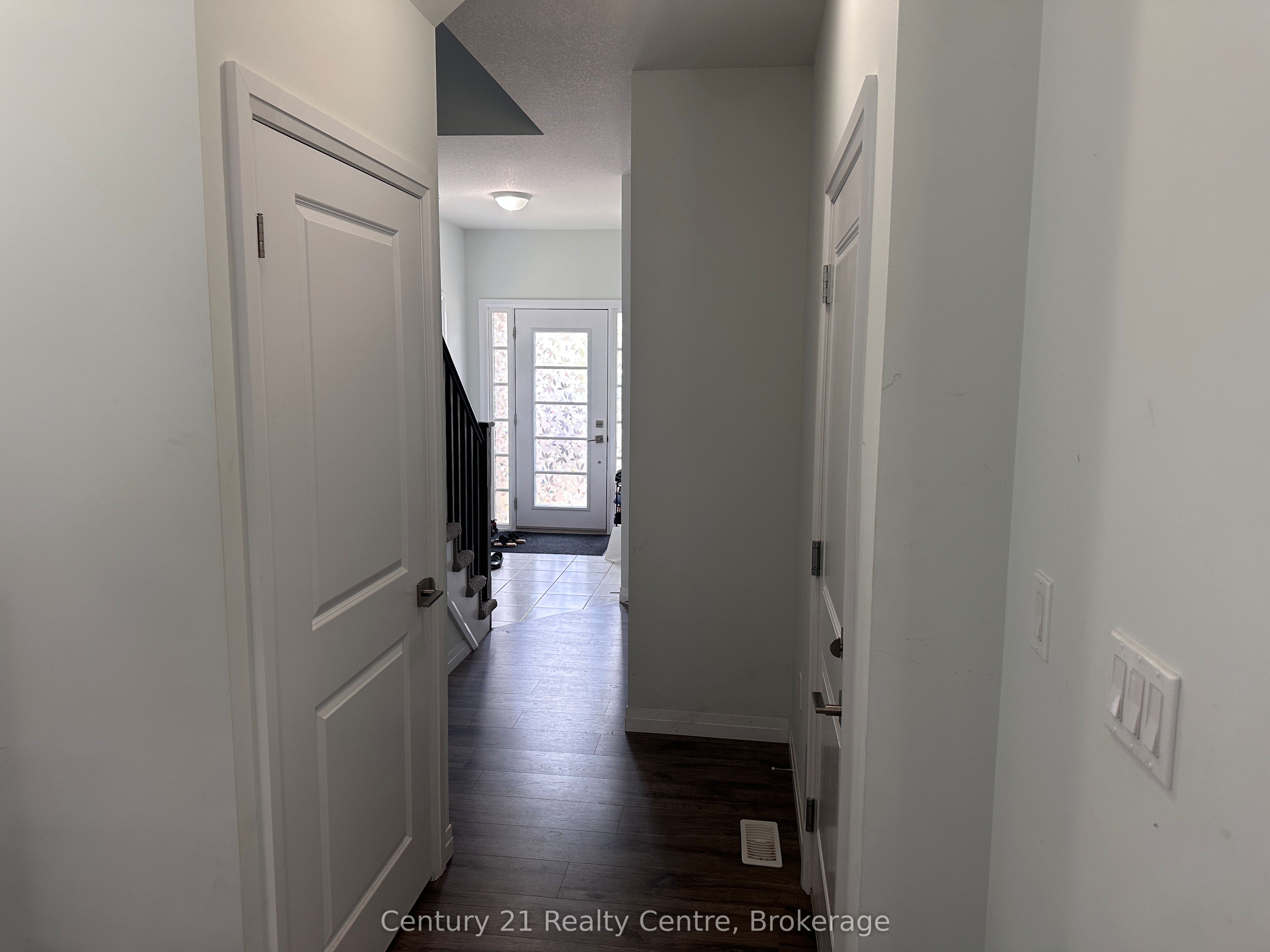 520 Grey Street #32 Property Photo 8