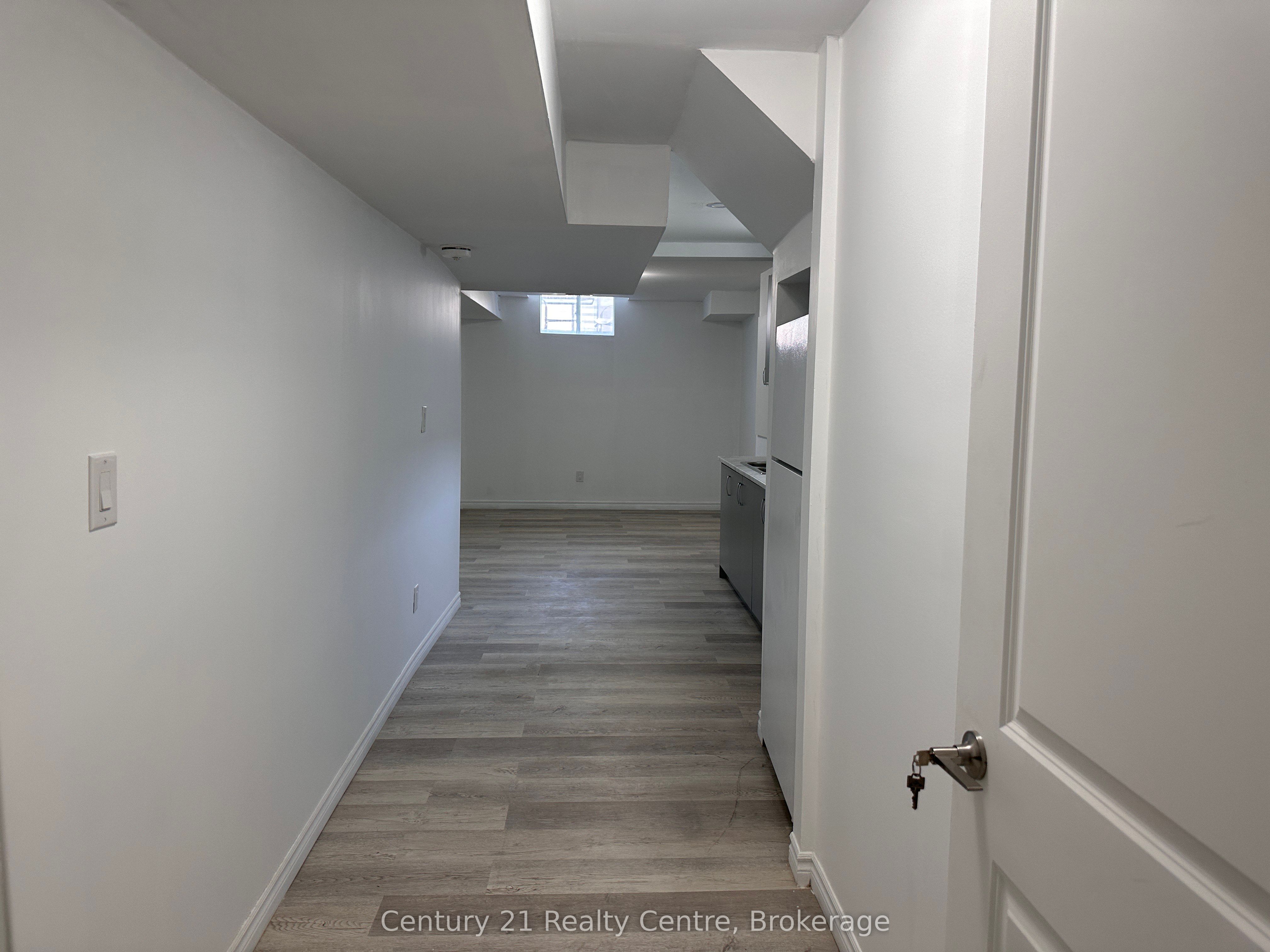 520 Grey Street #32 Property Photo 25