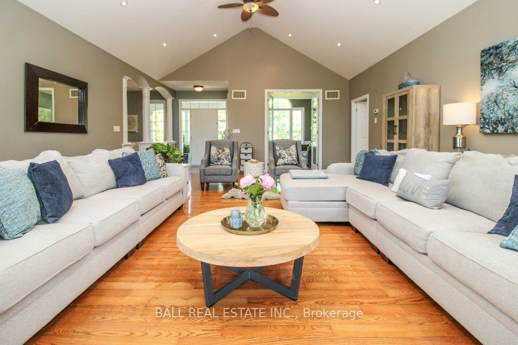 89 Whitfield Road Property Photo 7