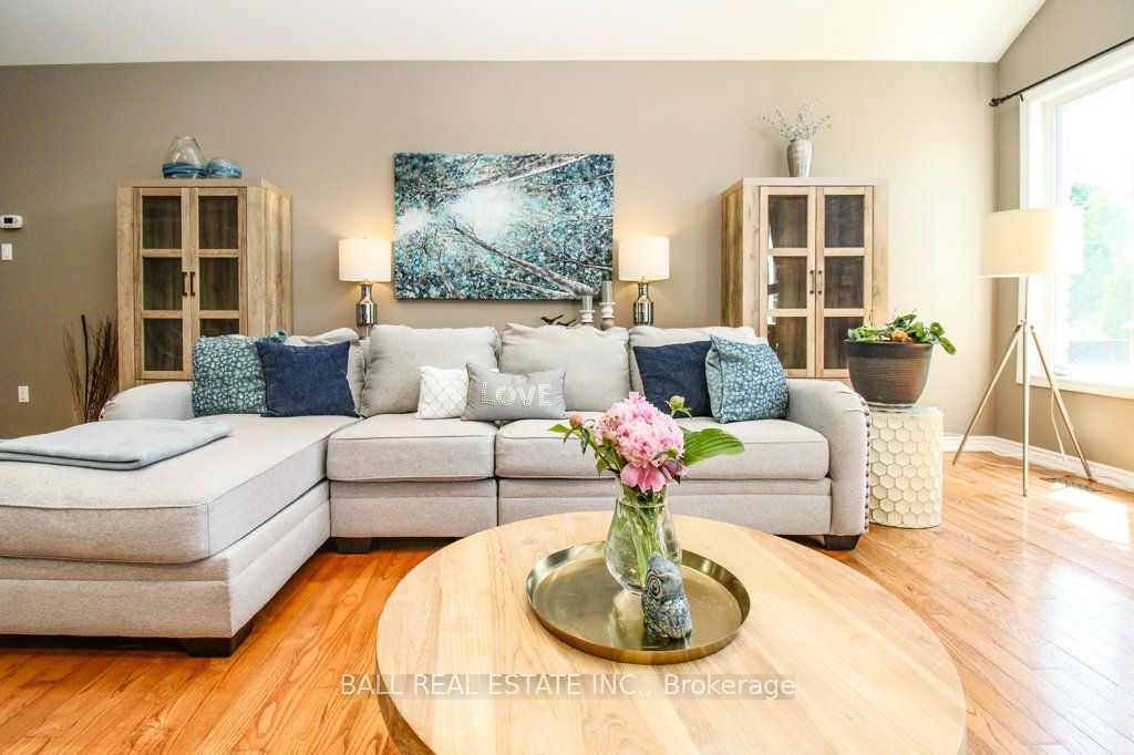 89 Whitfield Road Property Photo 8