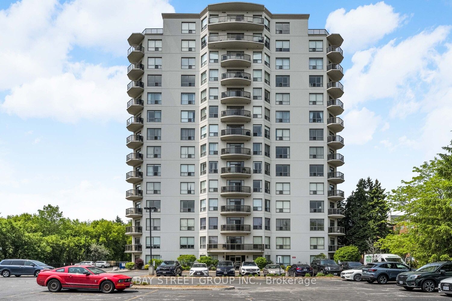 255 Keats Way 606 Property Photo 1