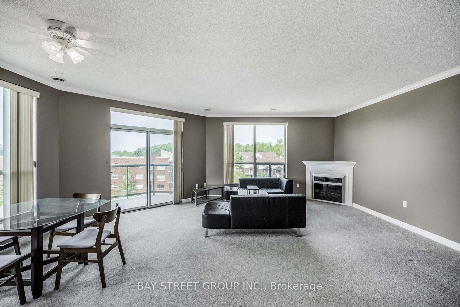 255 Keats Way 606 Property Photo 9