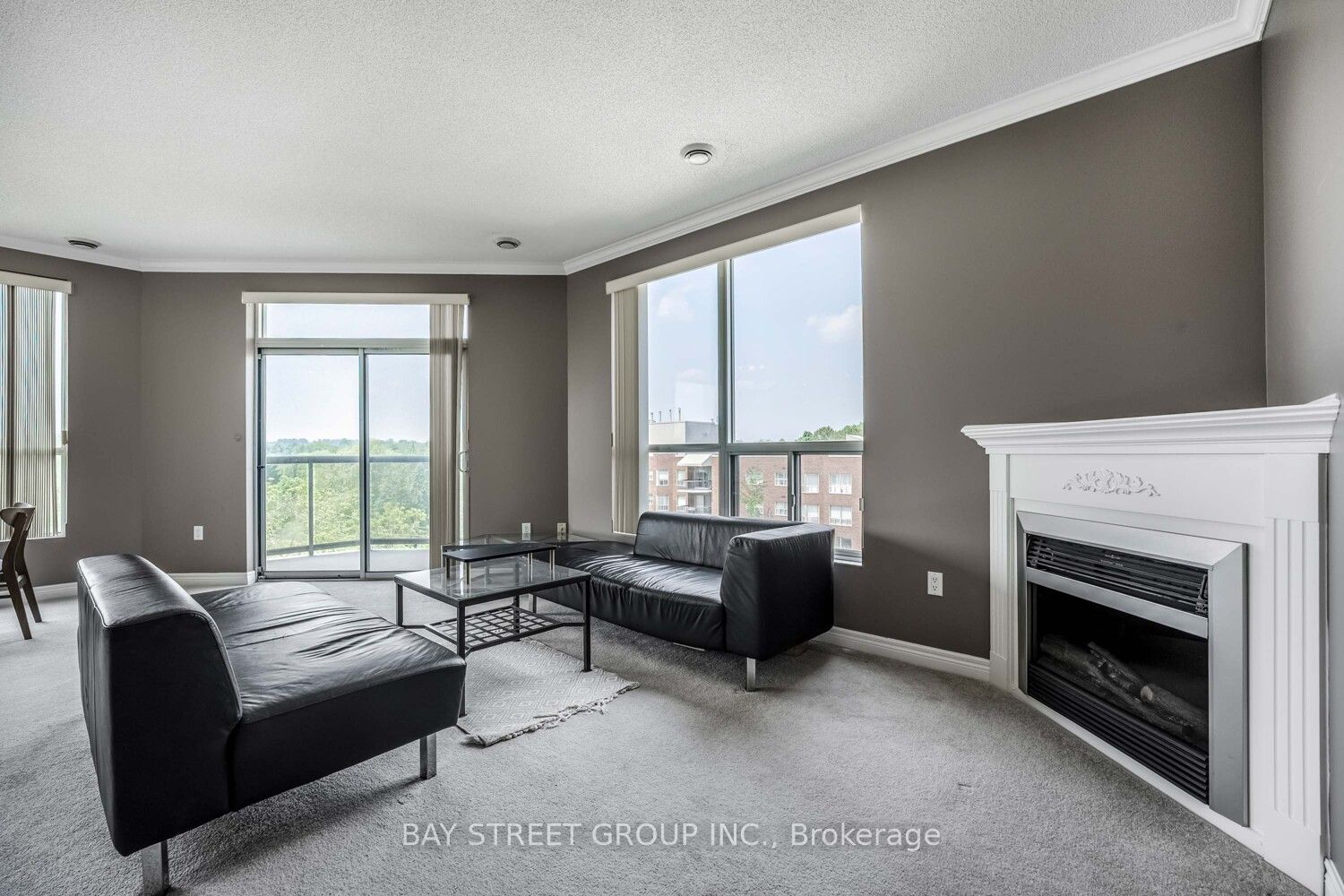 255 Keats Way 606 Property Photo 11