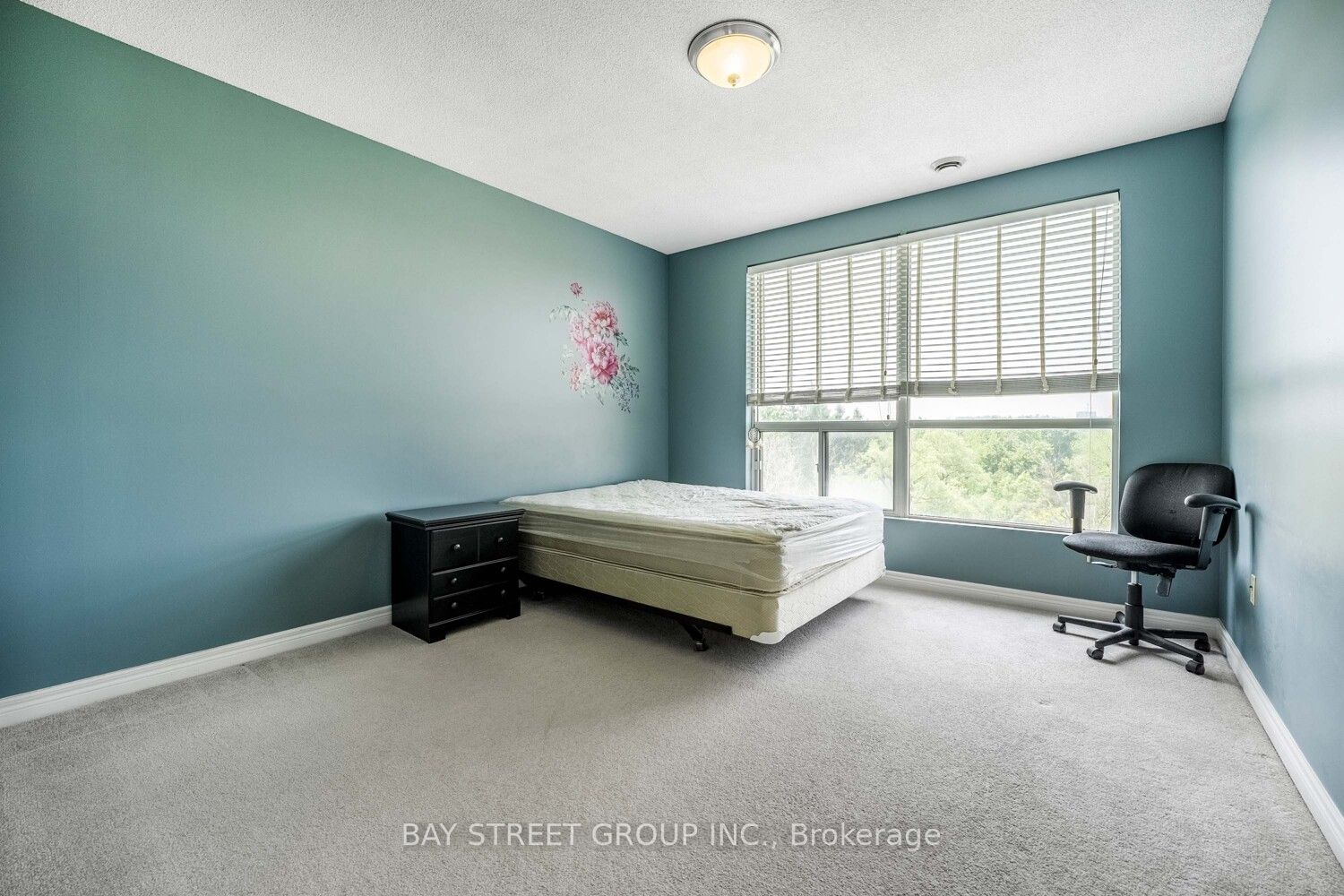 255 Keats Way 606 Property Photo 19