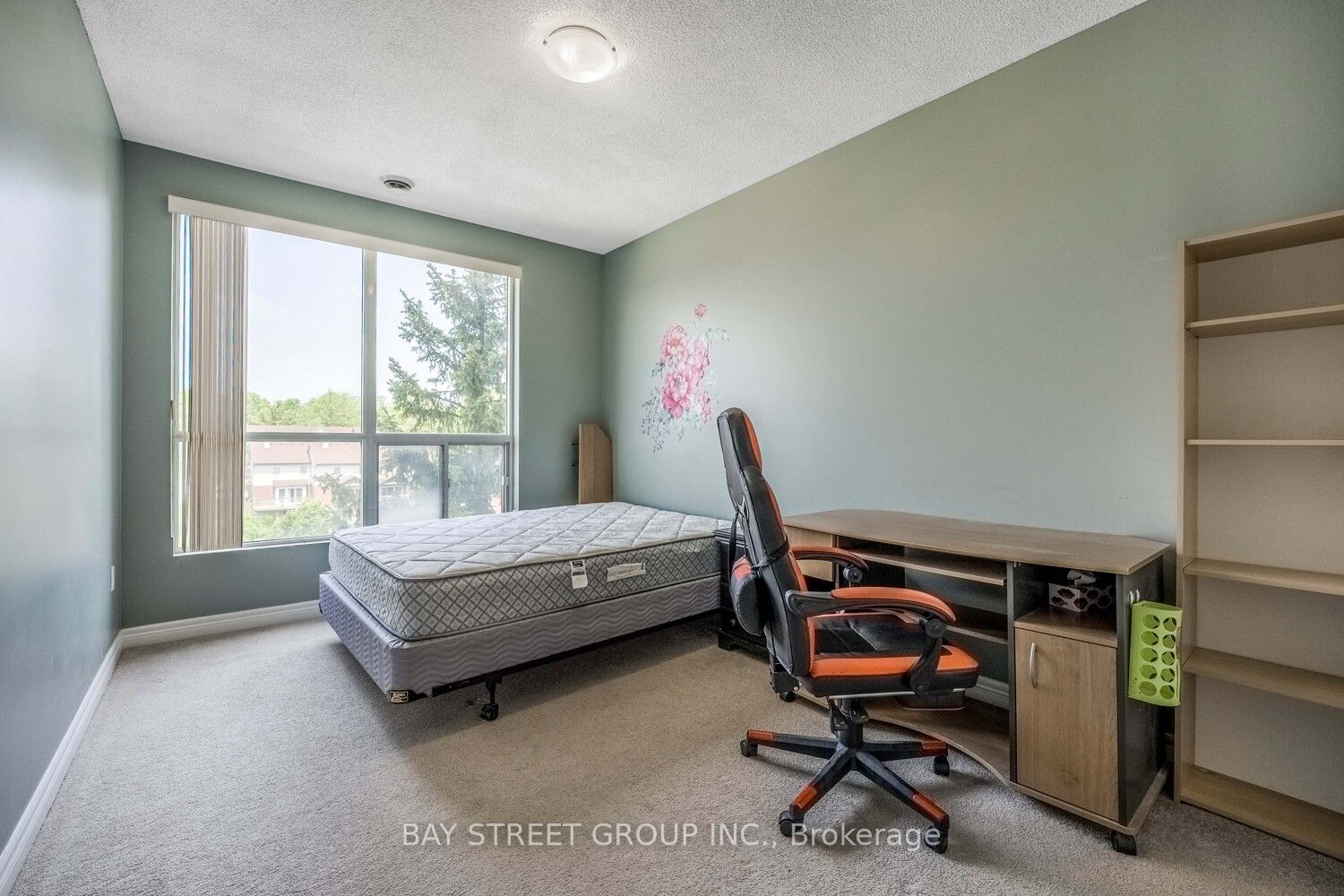 255 Keats Way 606 Property Photo 21