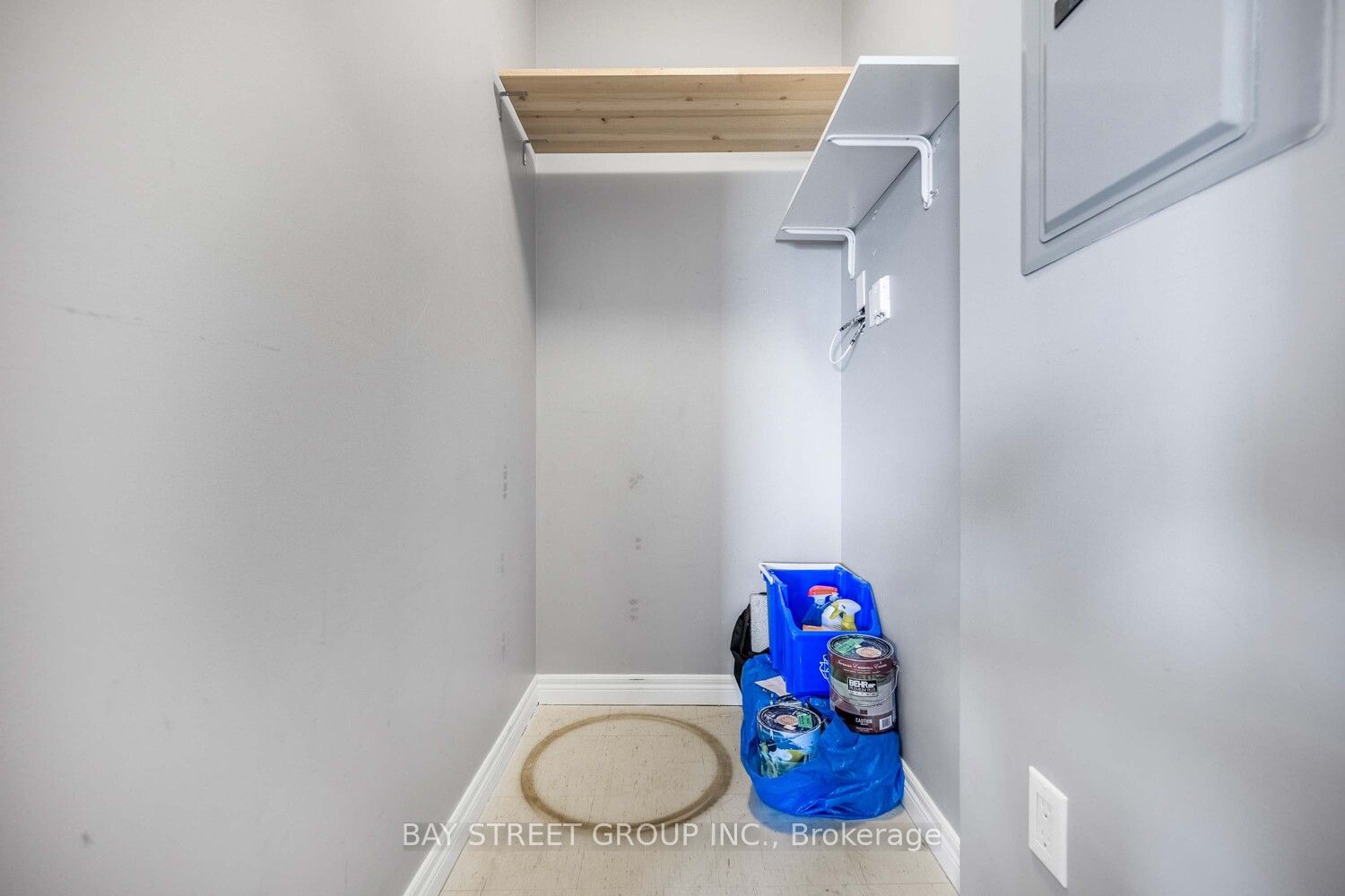 255 Keats Way 606 Property Photo 27