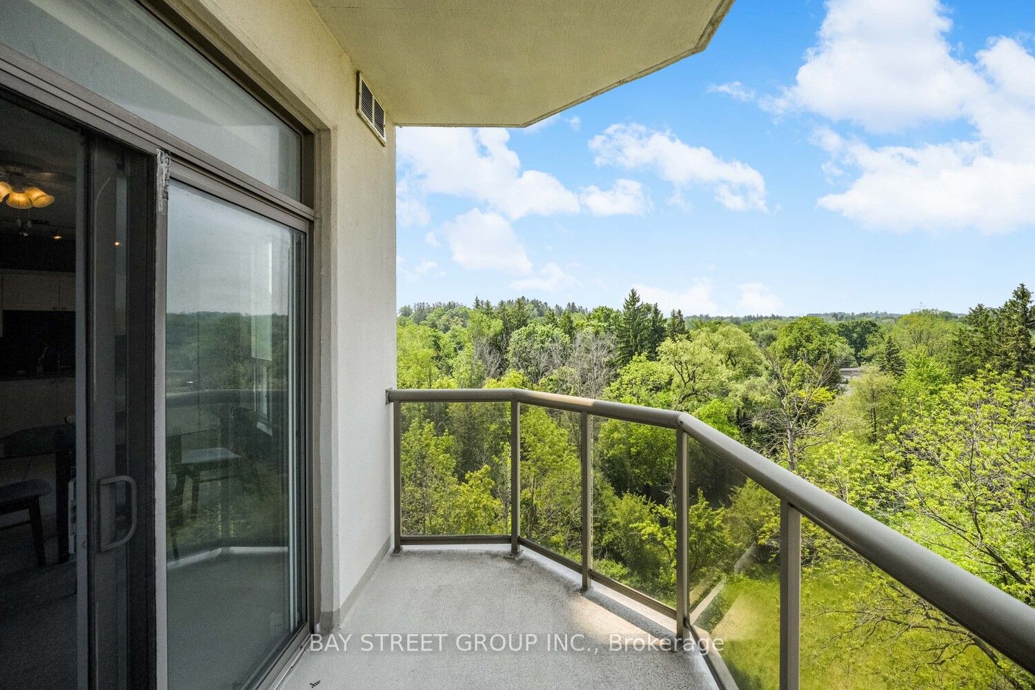 255 Keats Way 606 Property Photo 28