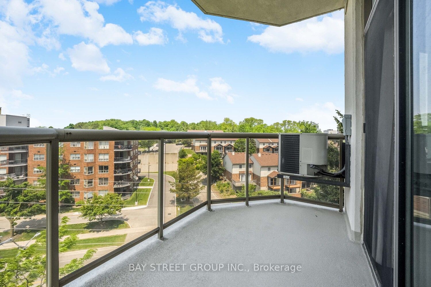 255 Keats Way 606 Property Photo 30