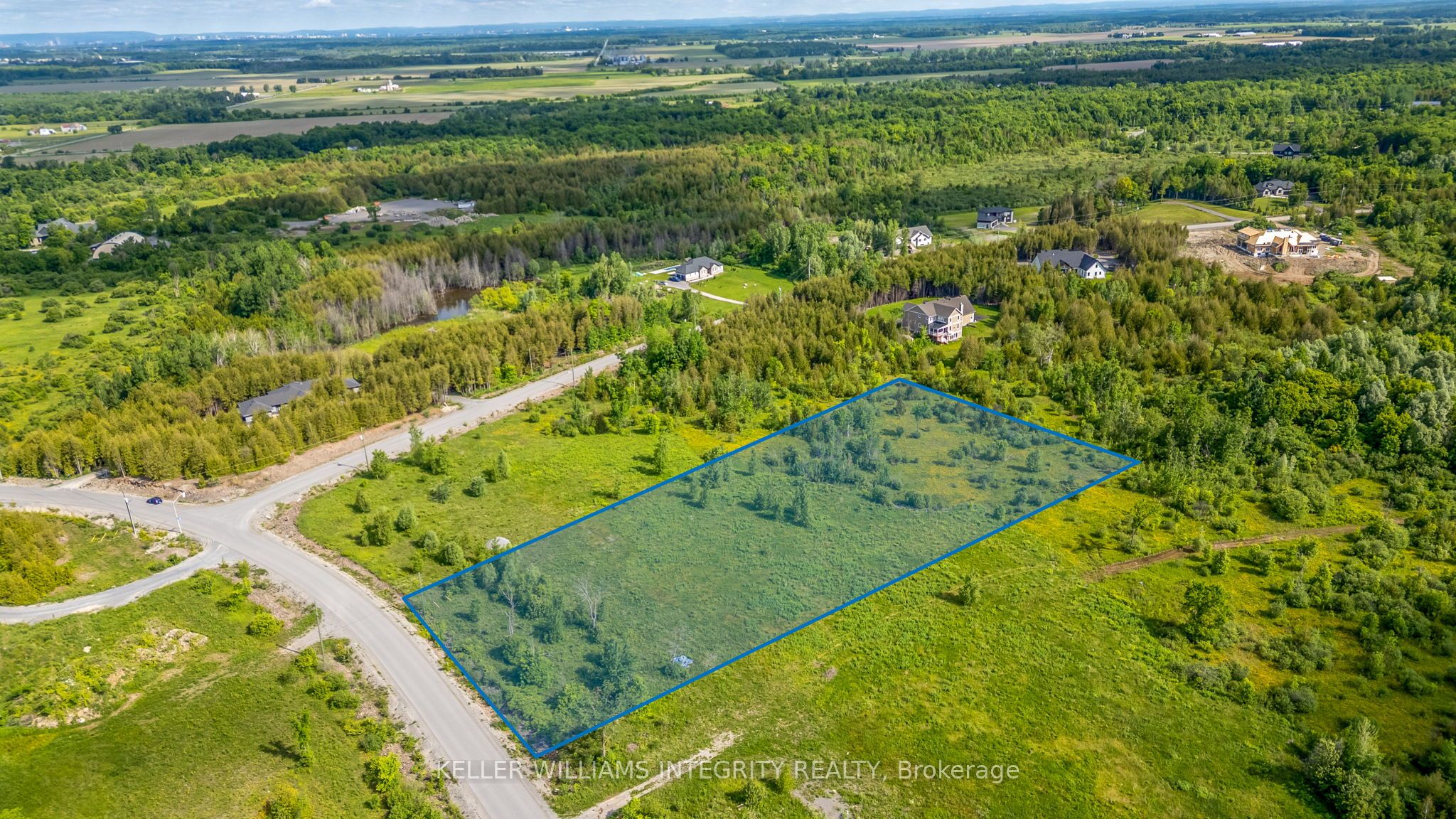 7891 7891 Iveson Drive Property Photo 1