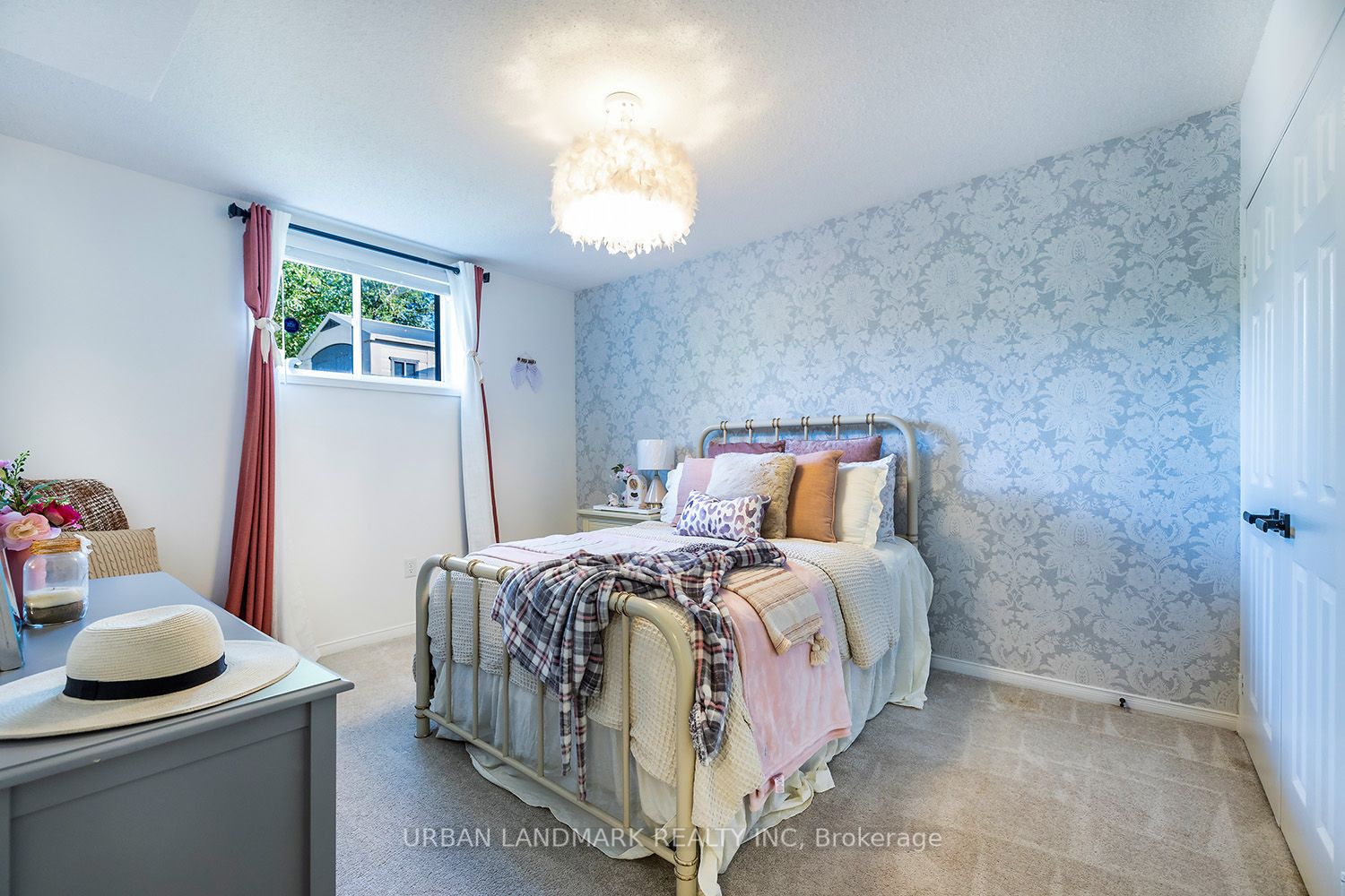 26 Brookside Street Property Photo 23
