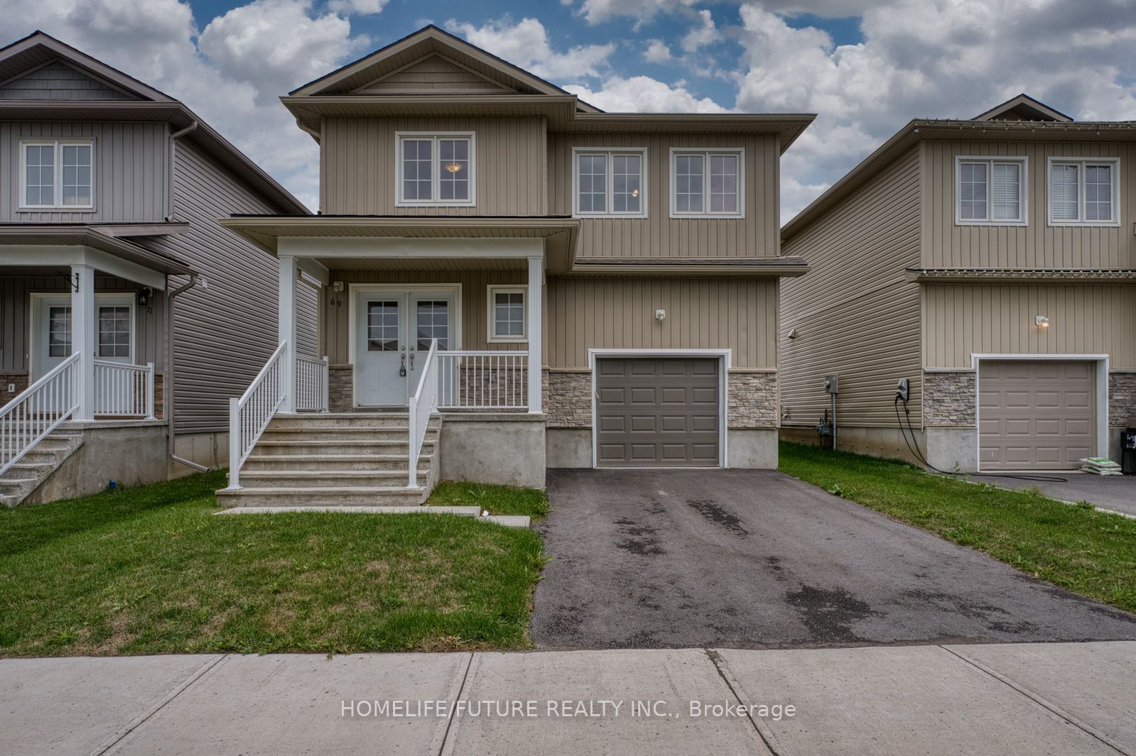 69 Brennan Cres Property Photo 1