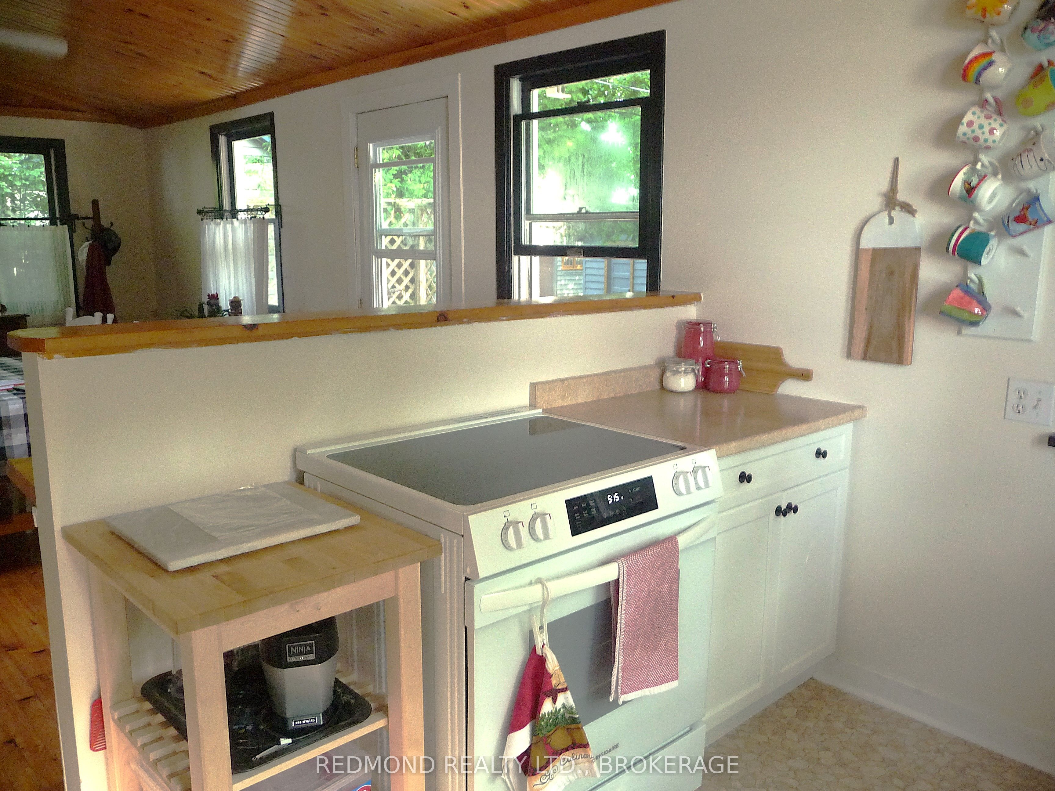 70 Tremont Park Island Property Photo 18