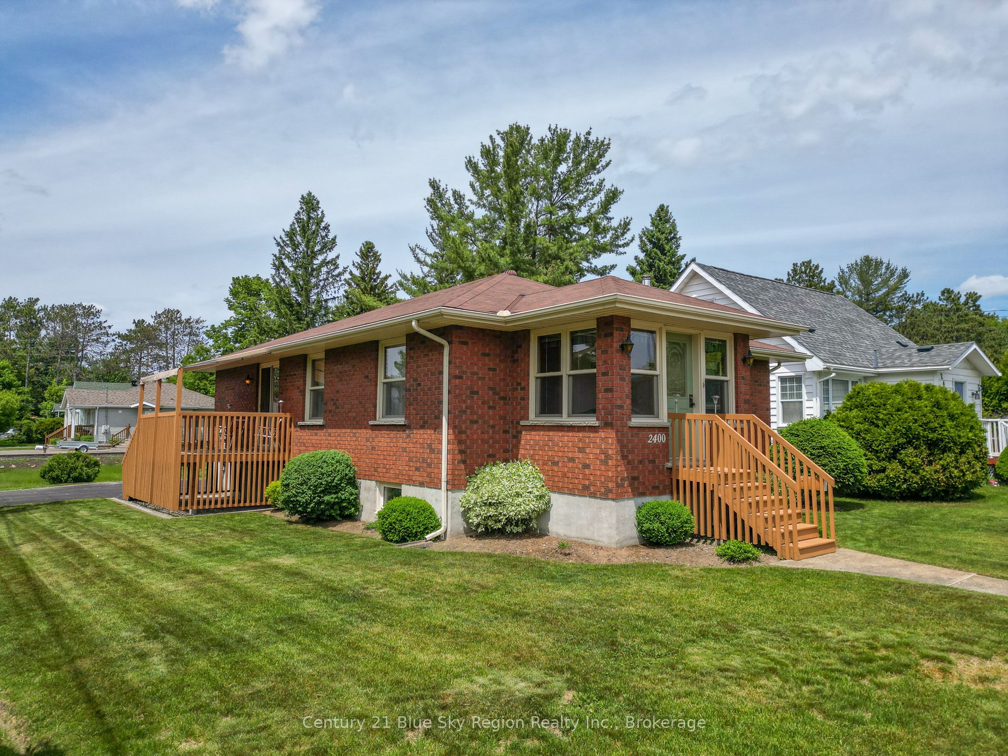 2400 Alexander Road Property Photo 1