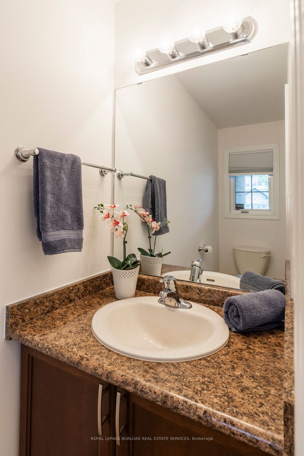 441 Stonehenge Drive 29 Property Photo 3