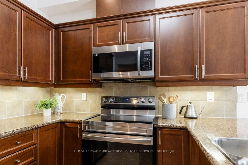 441 Stonehenge Drive 29 Property Photo 11