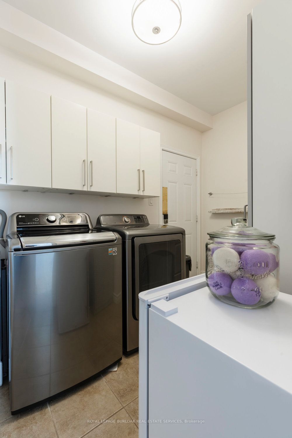 441 Stonehenge Drive 29 Property Photo 12