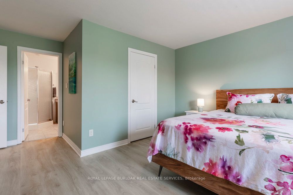 441 Stonehenge Drive 29 Property Photo 14