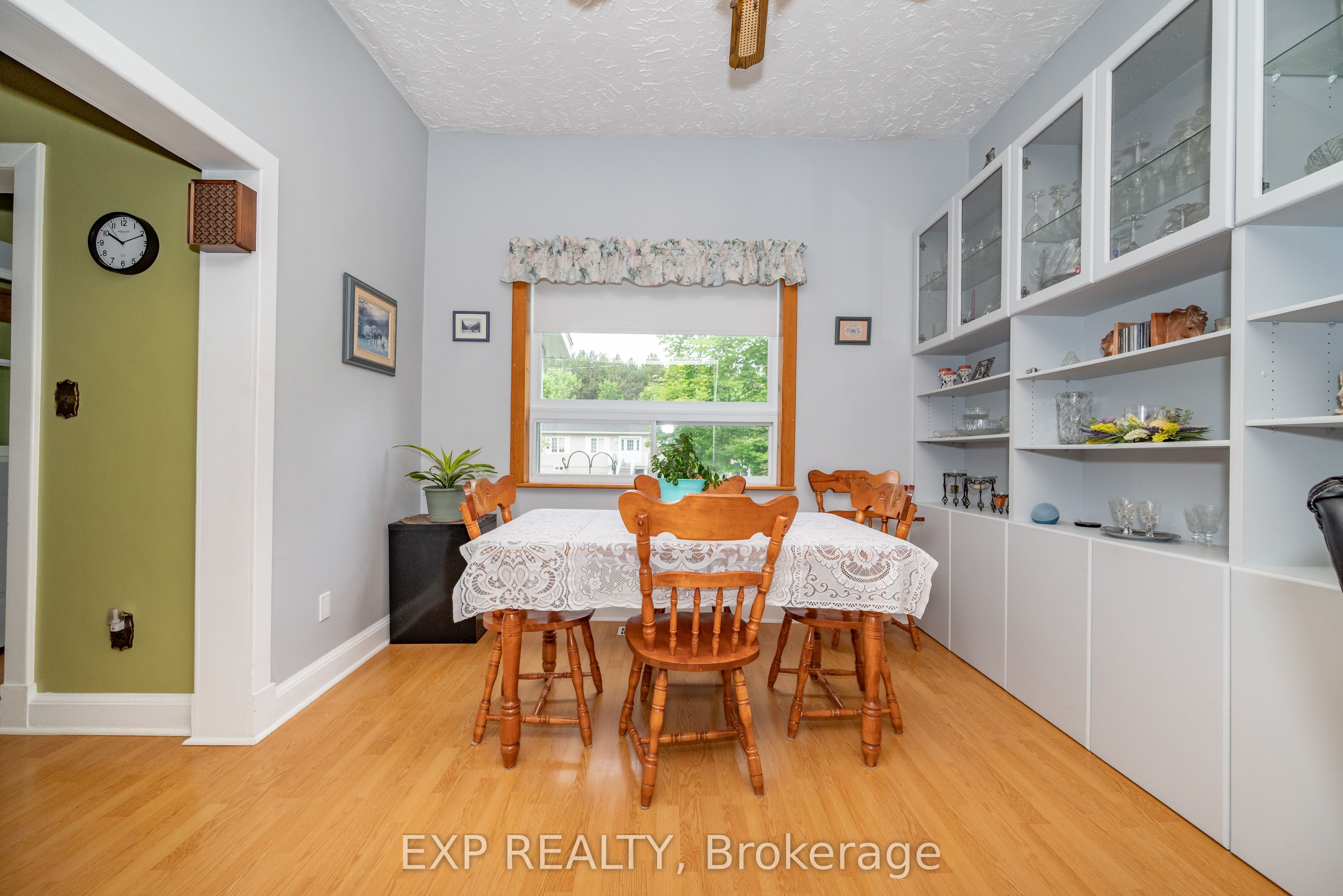 1618 Flat Road Property Photo 12