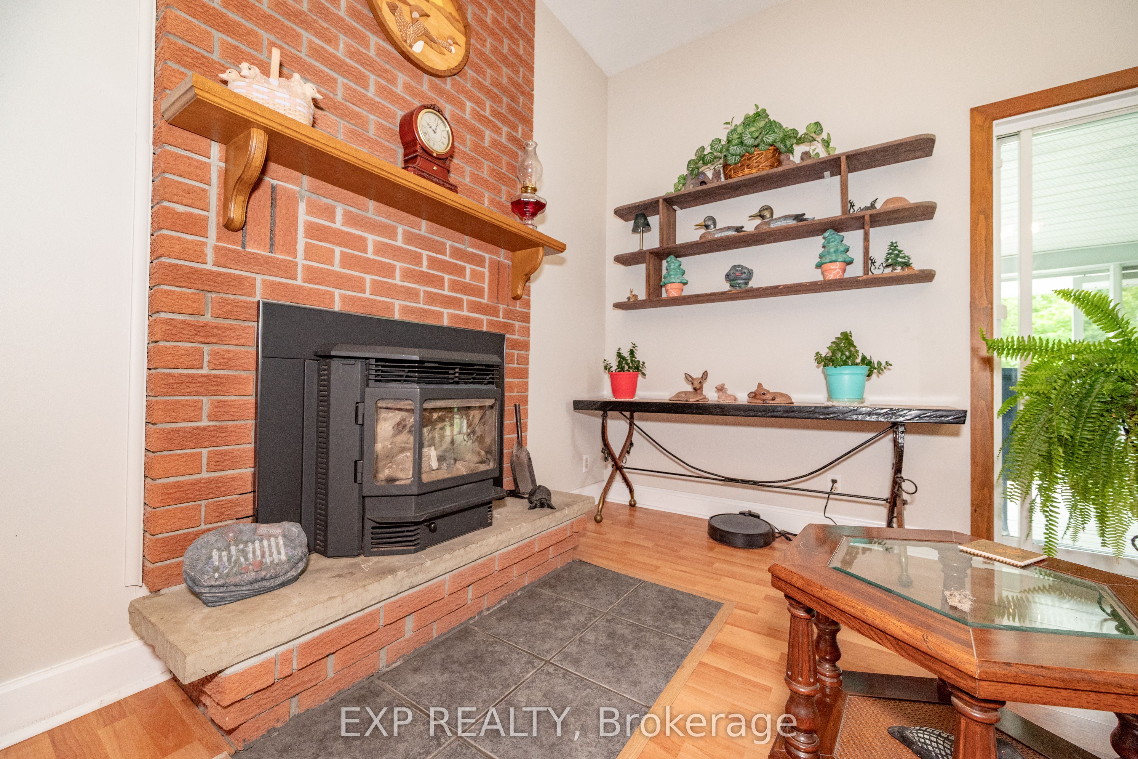 1618 Flat Road Property Photo 15