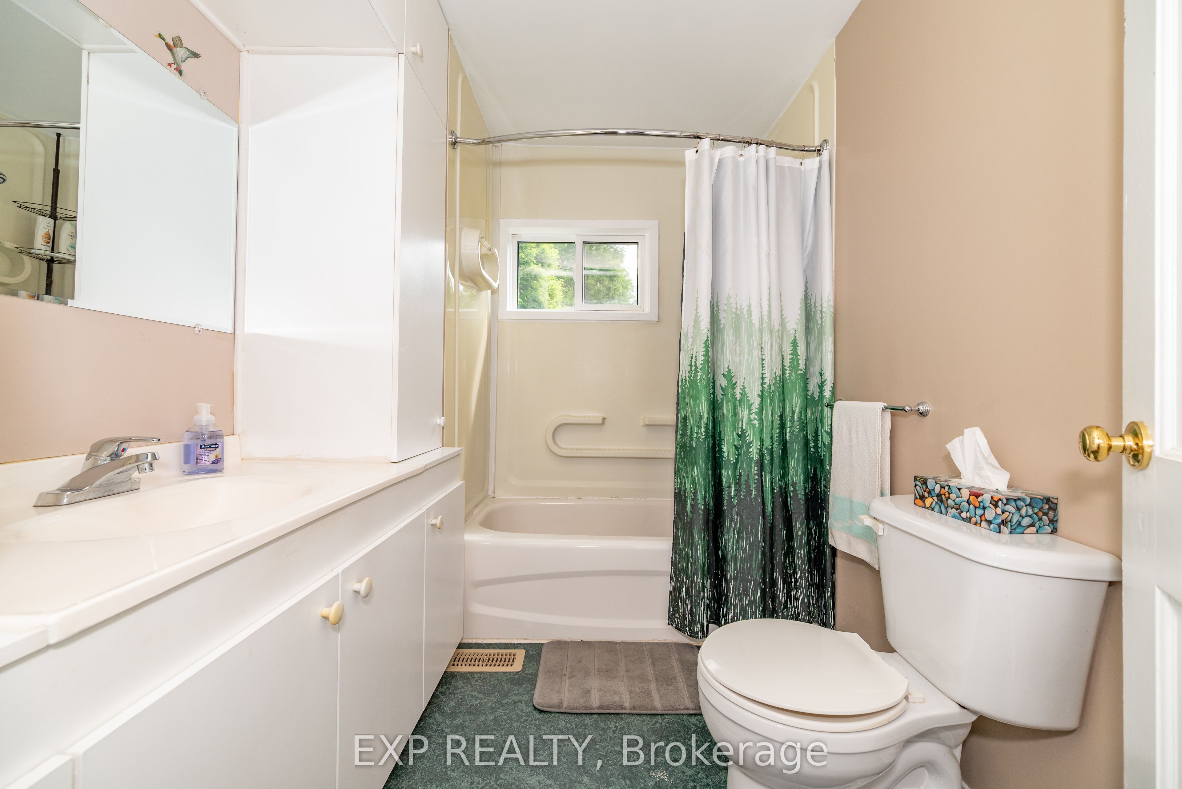 1618 Flat Road Property Photo 24