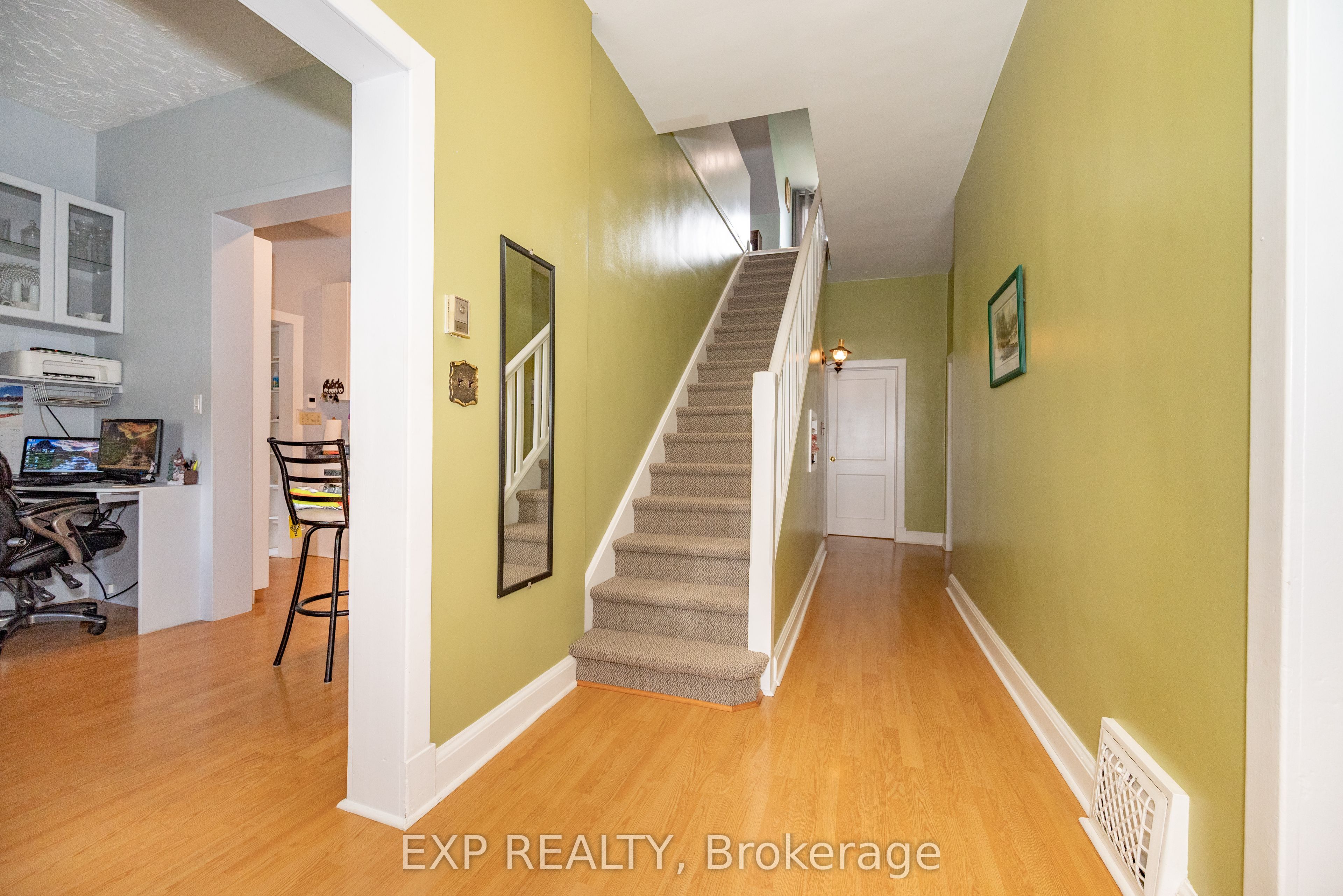 1618 Flat Road Property Photo 27