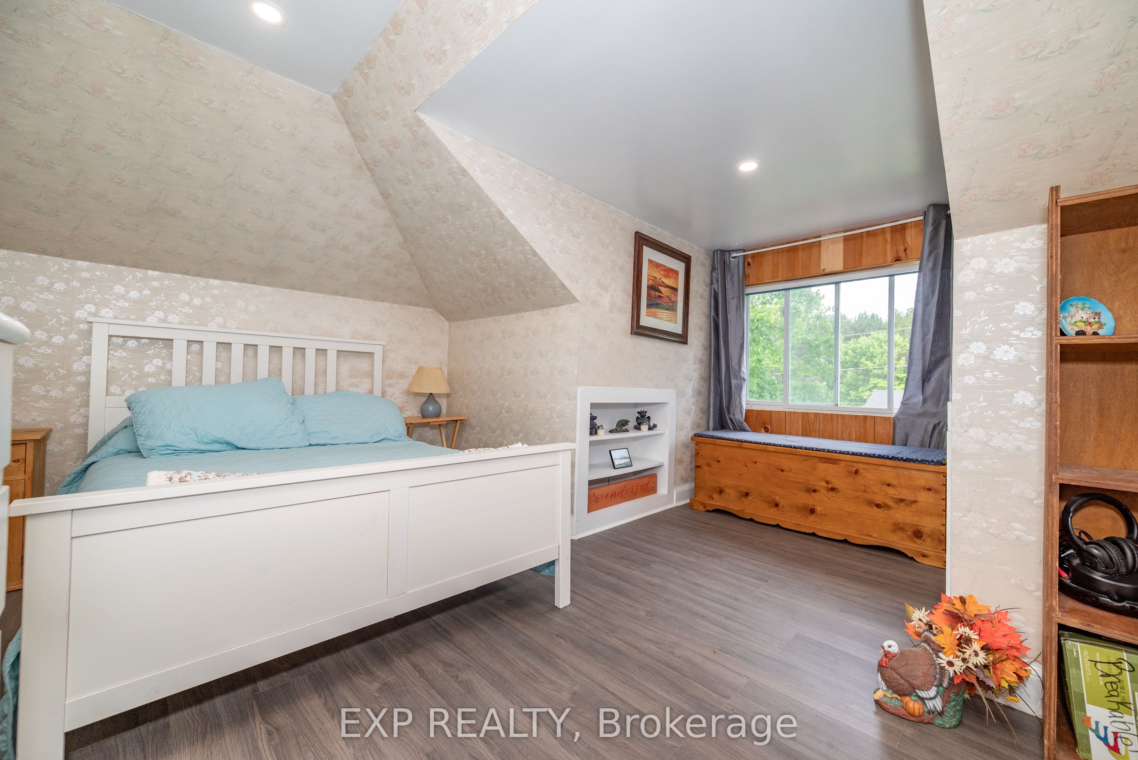 1618 Flat Road Property Photo 30