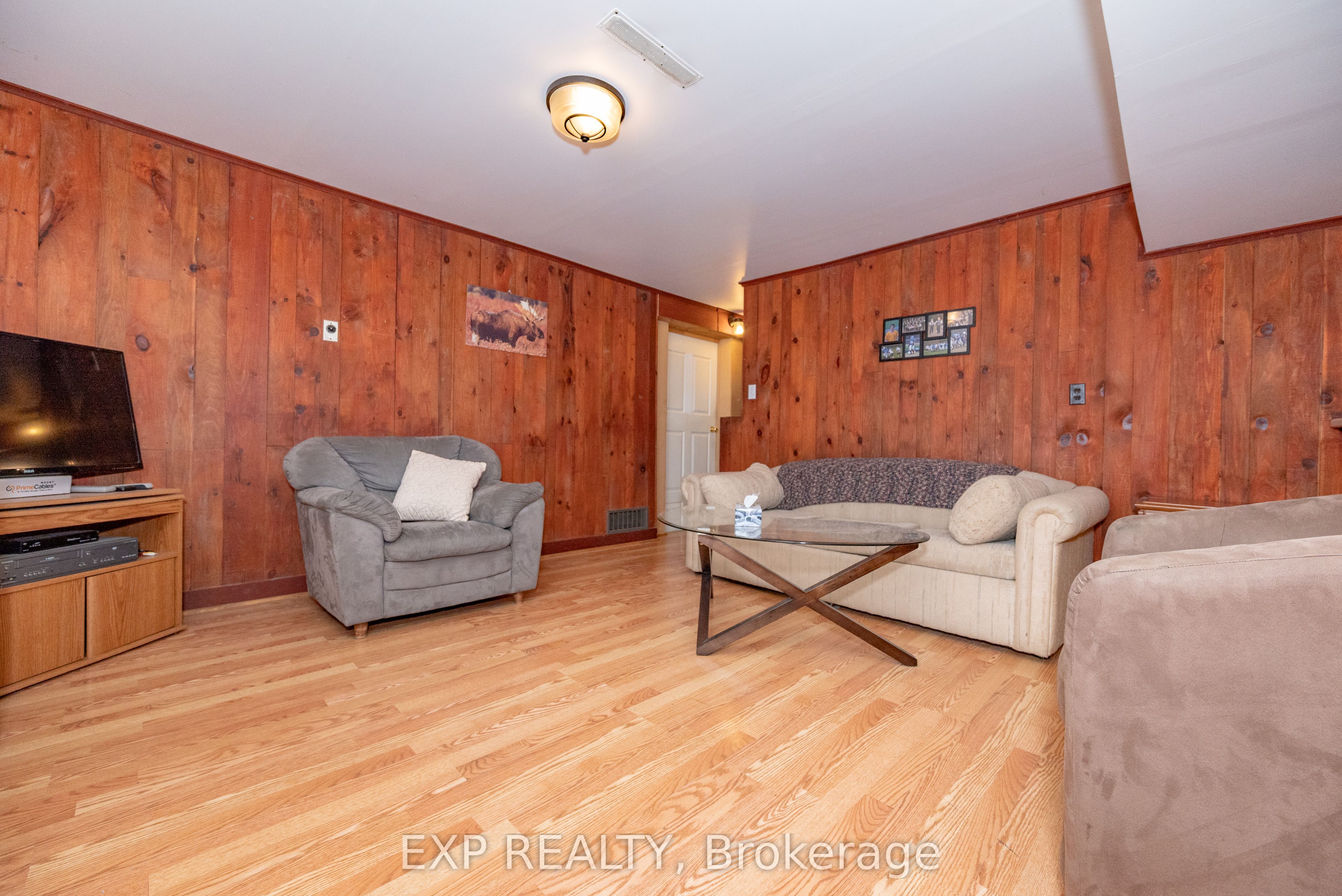 1618 Flat Road Property Photo 35