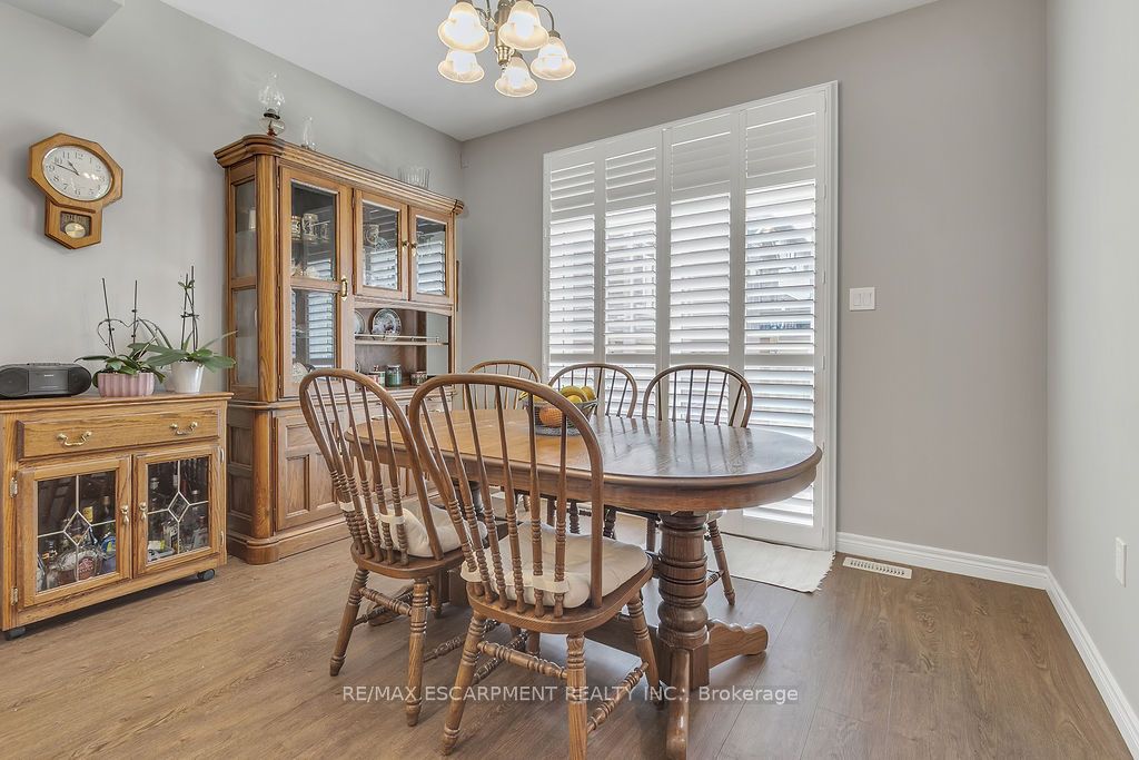 633 Winston Road Property Photo 16