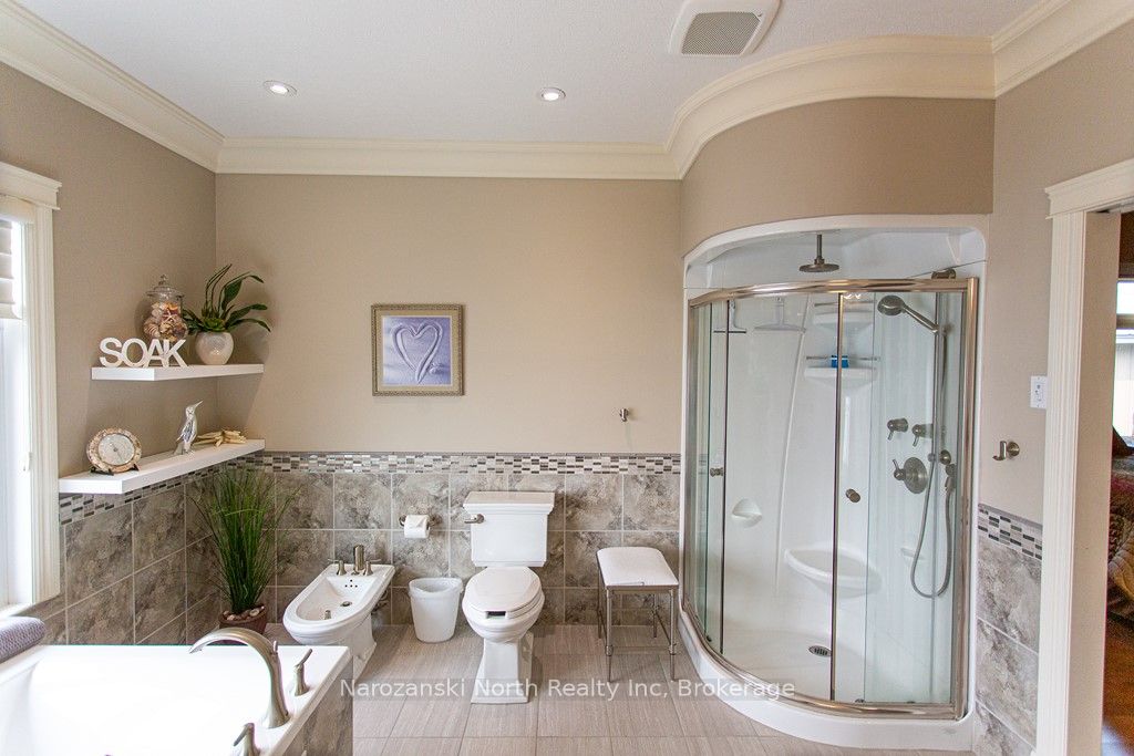 8 Telesphore Street Property Photo 15